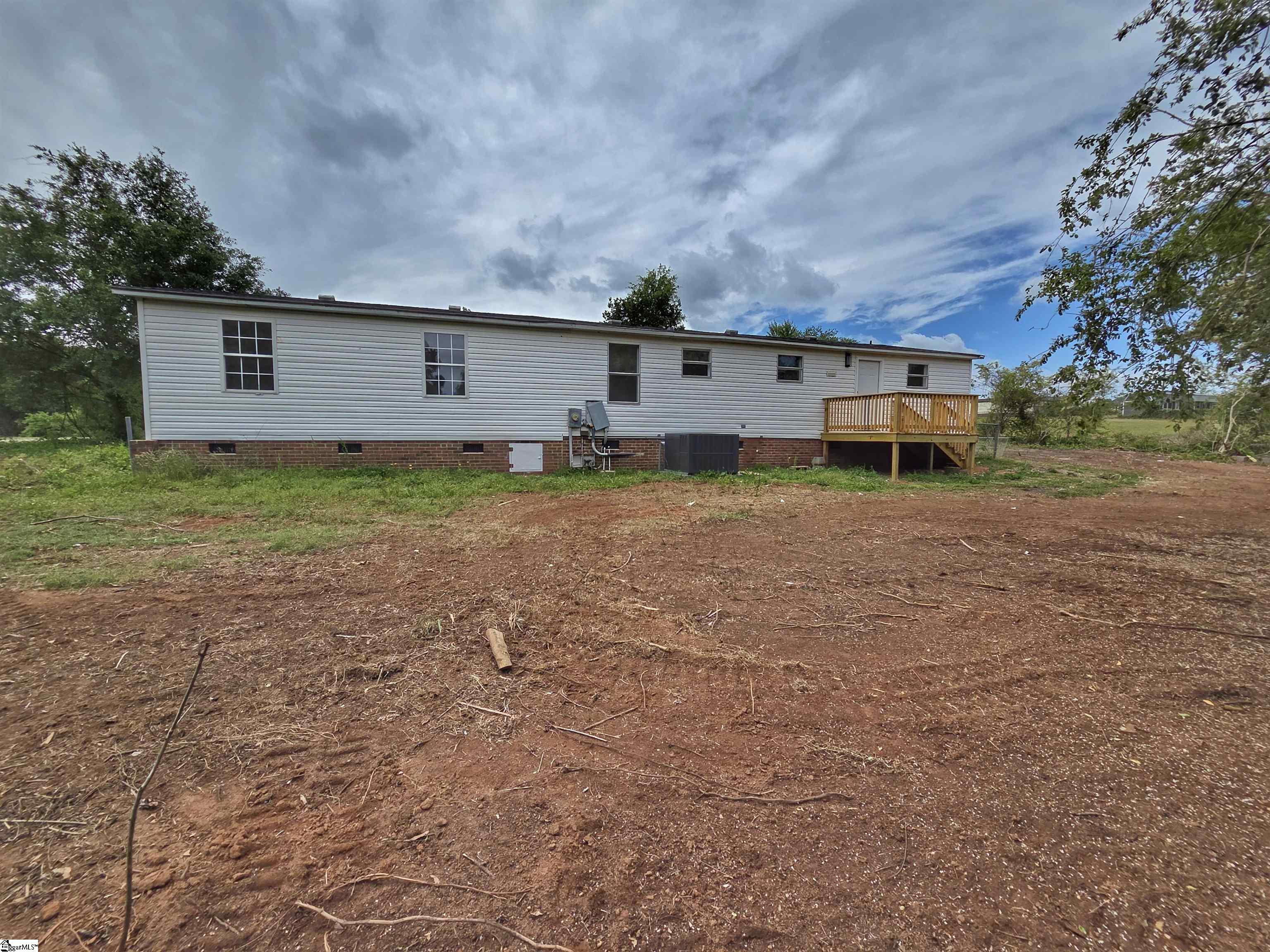 217 Angells Drive Property Photo 16