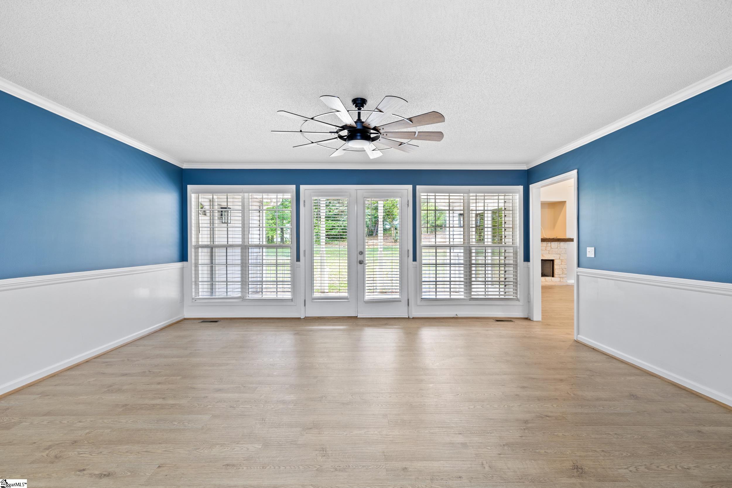 200 Holly Chase Drive Property Photo 18