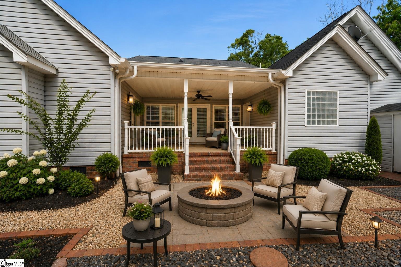 200 Holly Chase Drive Property Photo 40