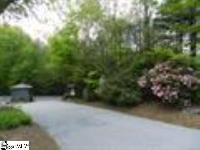 319 Cliff Ridge Drive Property Photo 3