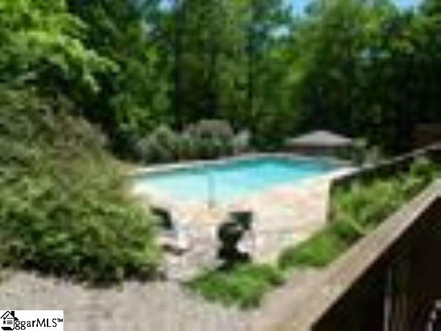 319 Cliff Ridge Drive Property Photo 5