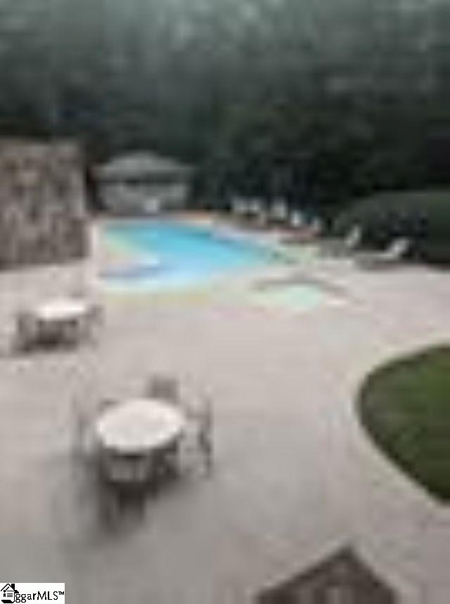 319 Cliff Ridge Drive Property Photo 6