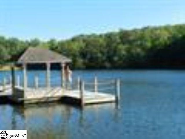 319 Cliff Ridge Drive Property Photo 8