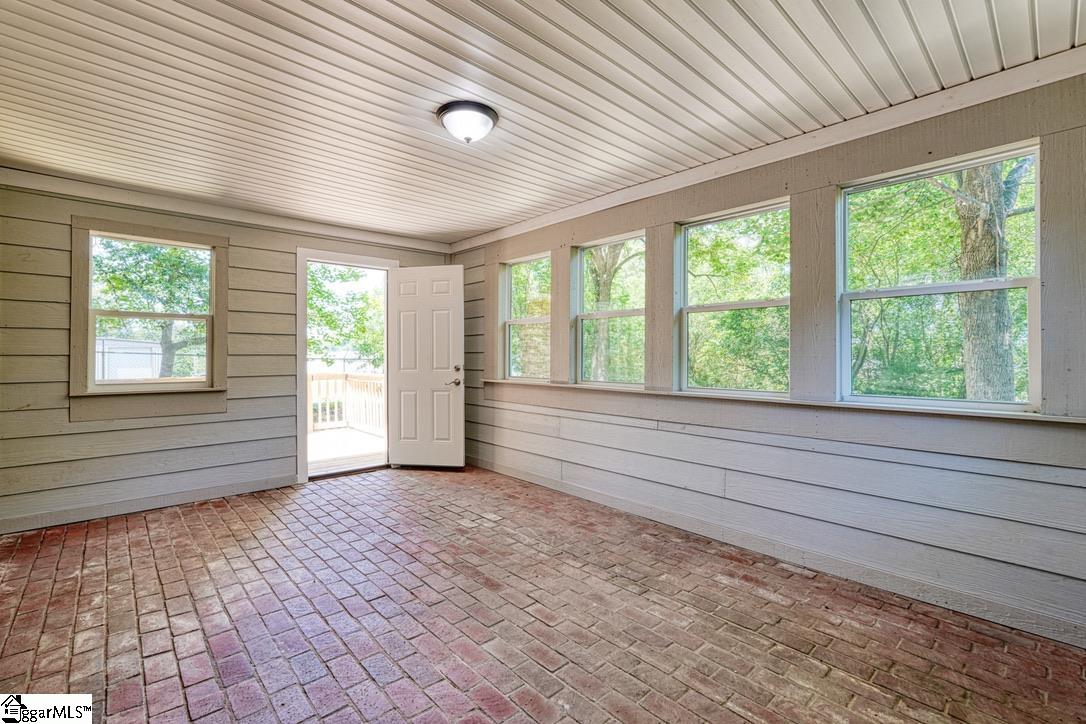 7110 Cotton Owens Drive Property Photo 33