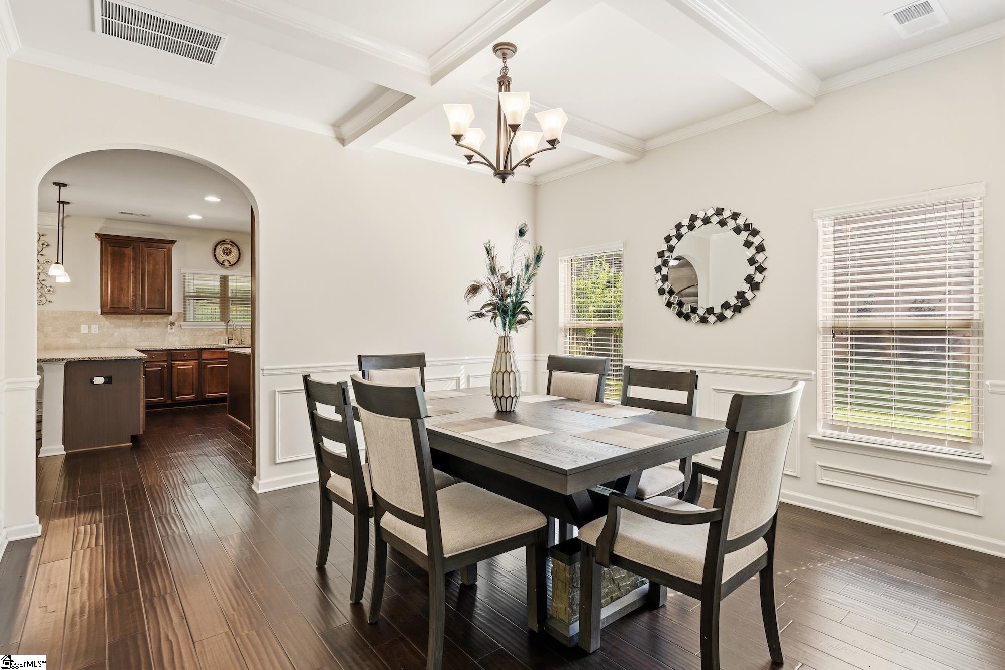 1590522 Property Photo 7