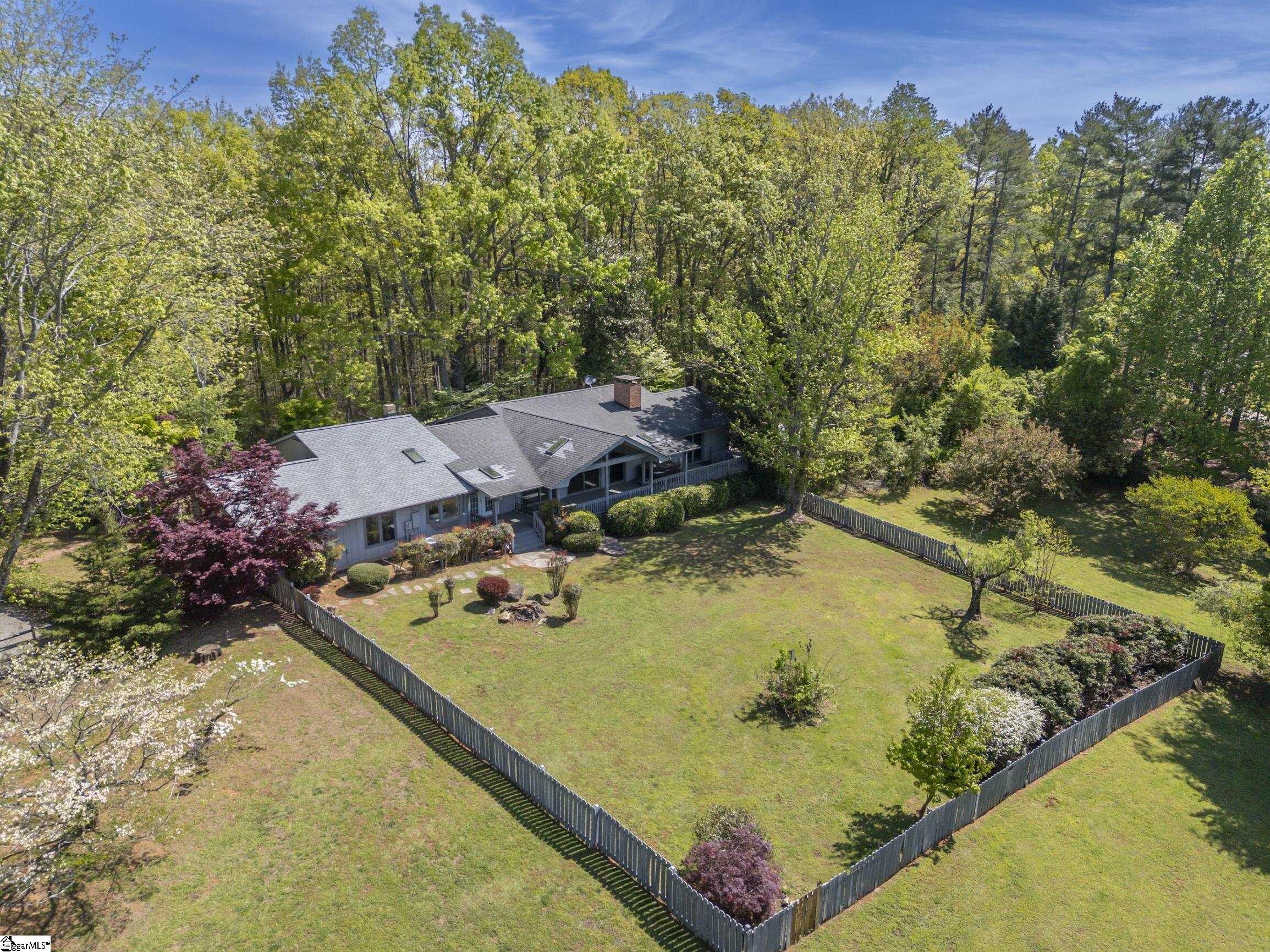 176 Fox Run Lane Property Photo 10
