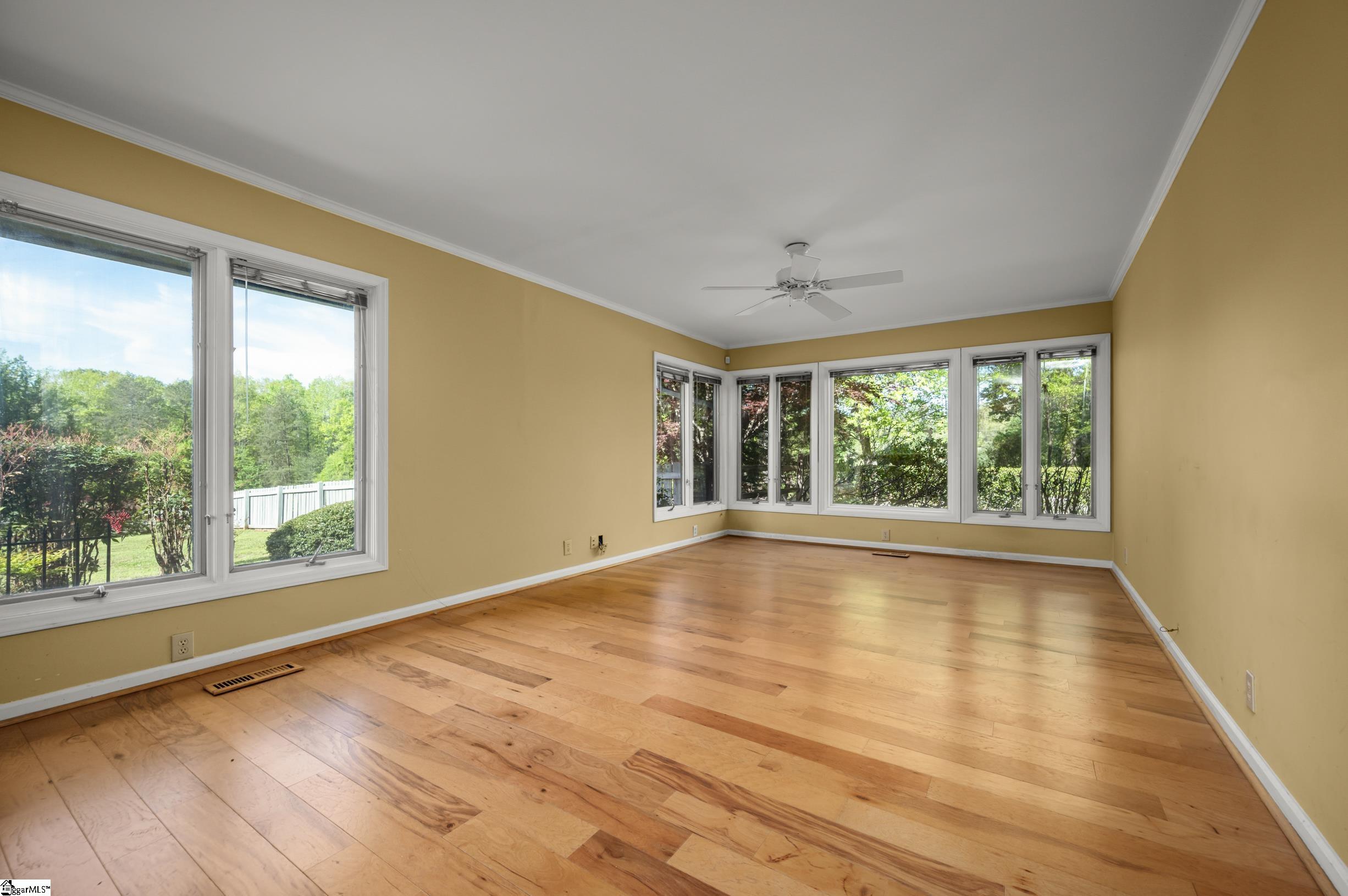 176 Fox Run Lane Property Photo 17