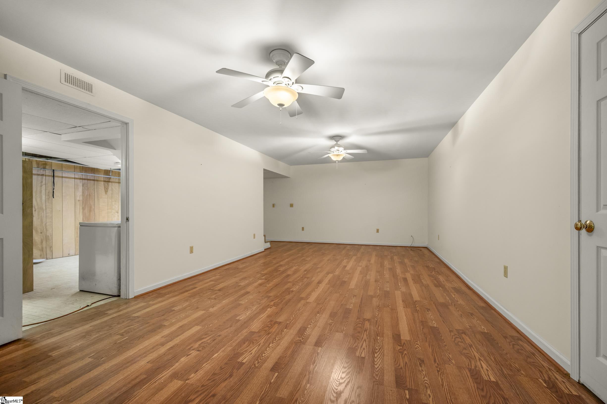 176 Fox Run Lane Property Photo 27