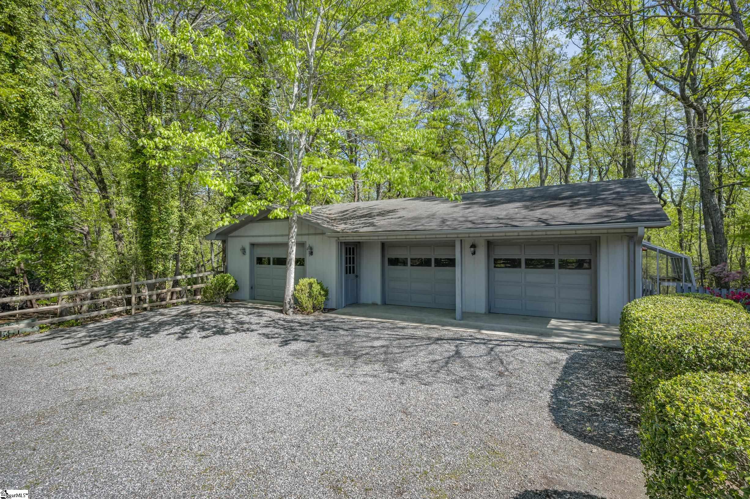 176 Fox Run Lane Property Photo 29