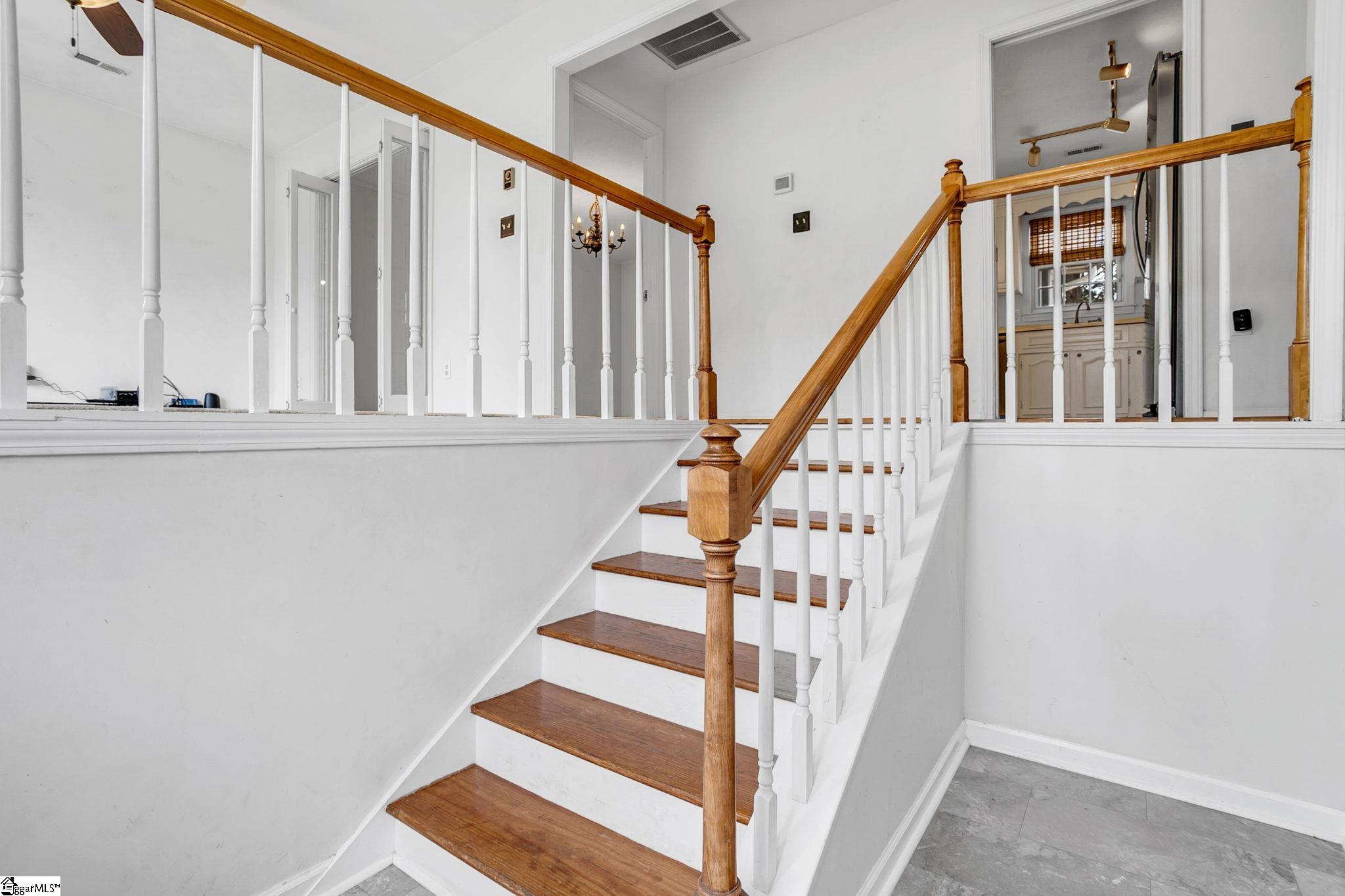 10 Sylvatus Court Property Photo 5