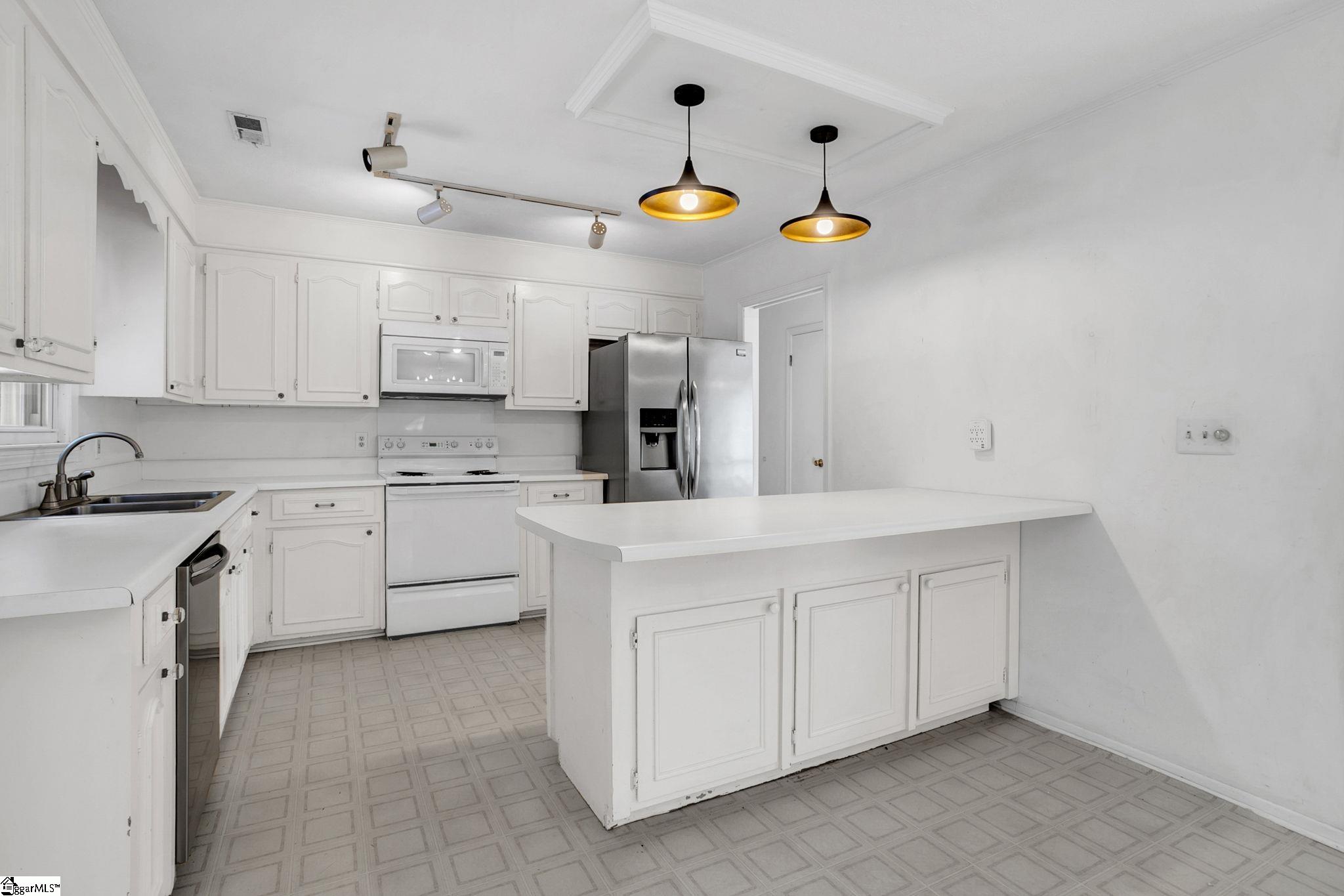 10 Sylvatus Court Property Photo 13