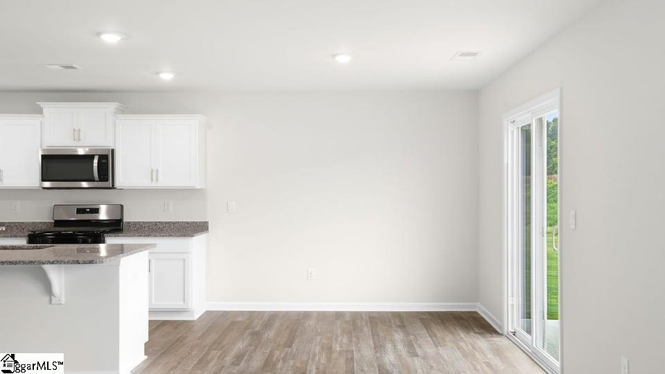 2122 Pierett Circle Property Photo 10
