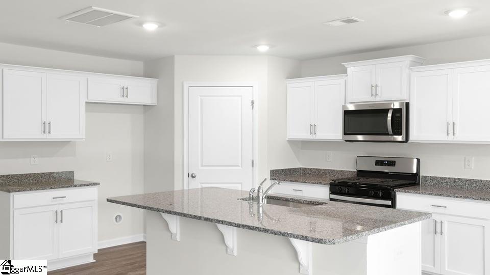 2122 Pierett Circle Property Photo 12