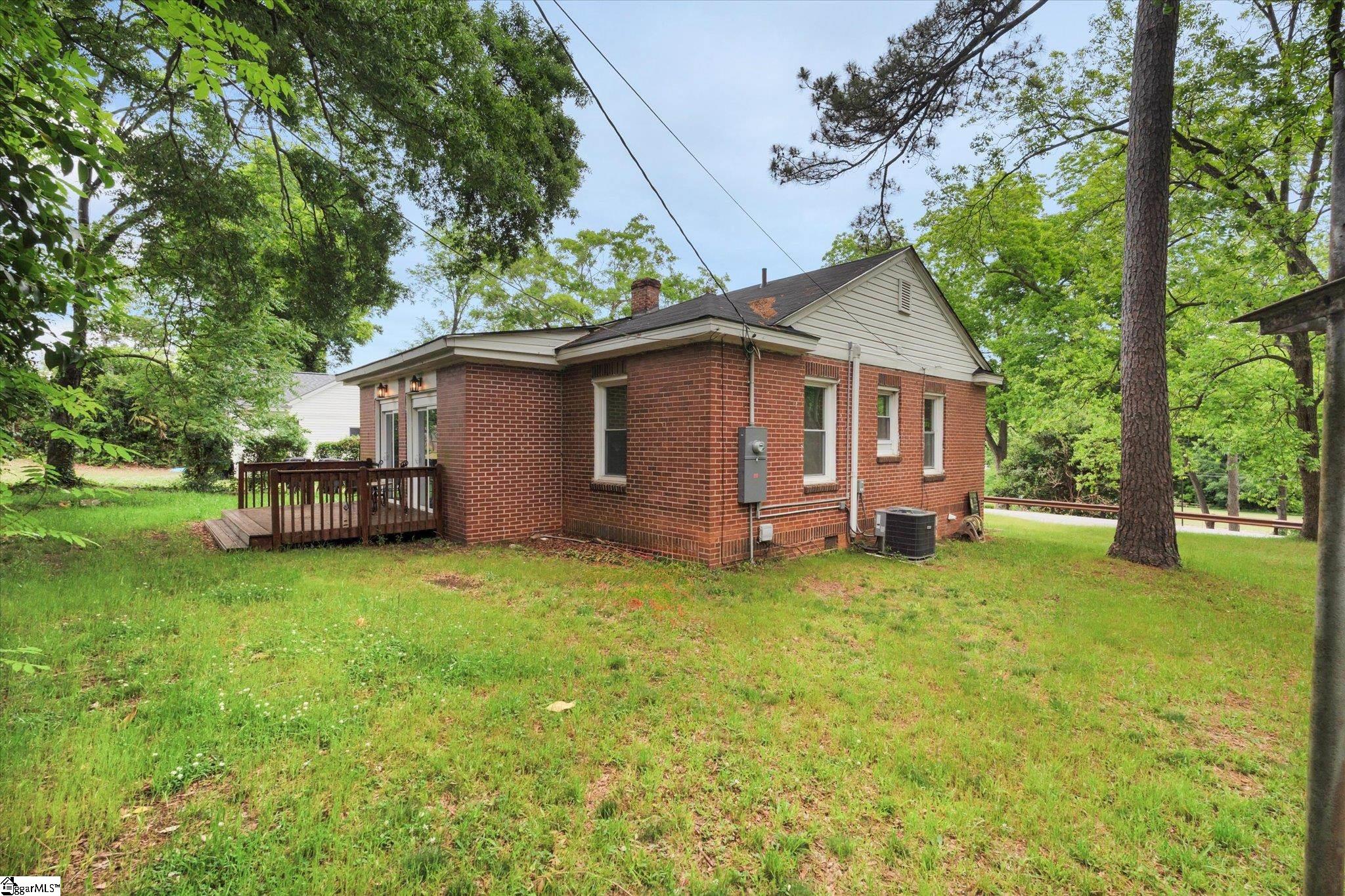 406 Cunningham Drive Property Photo 27