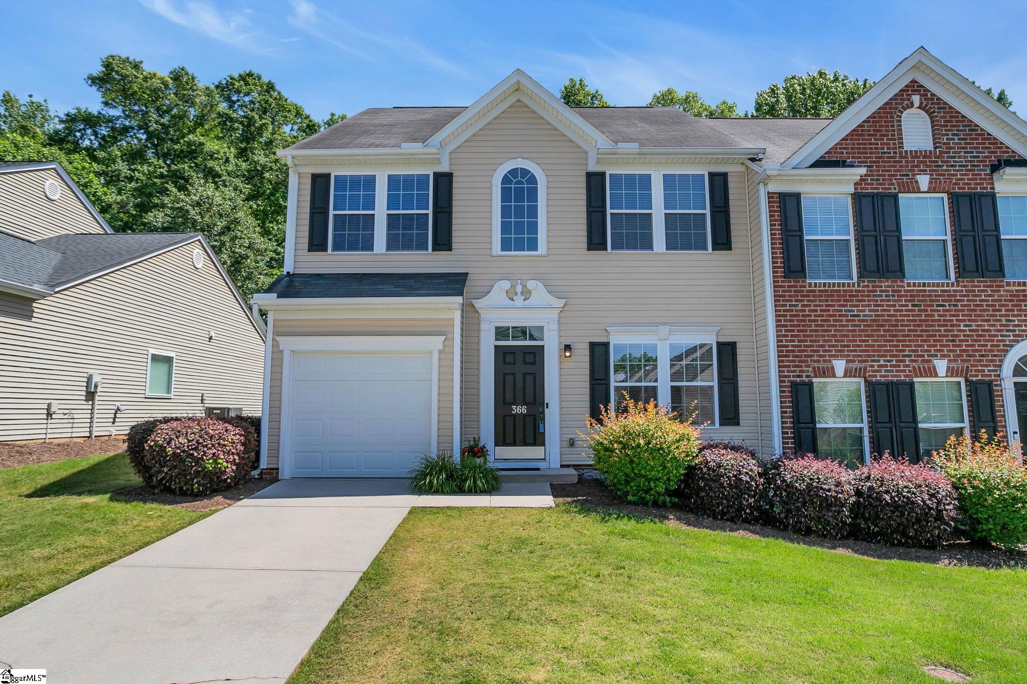 366 Juniper Bend Circle Property Photo 3