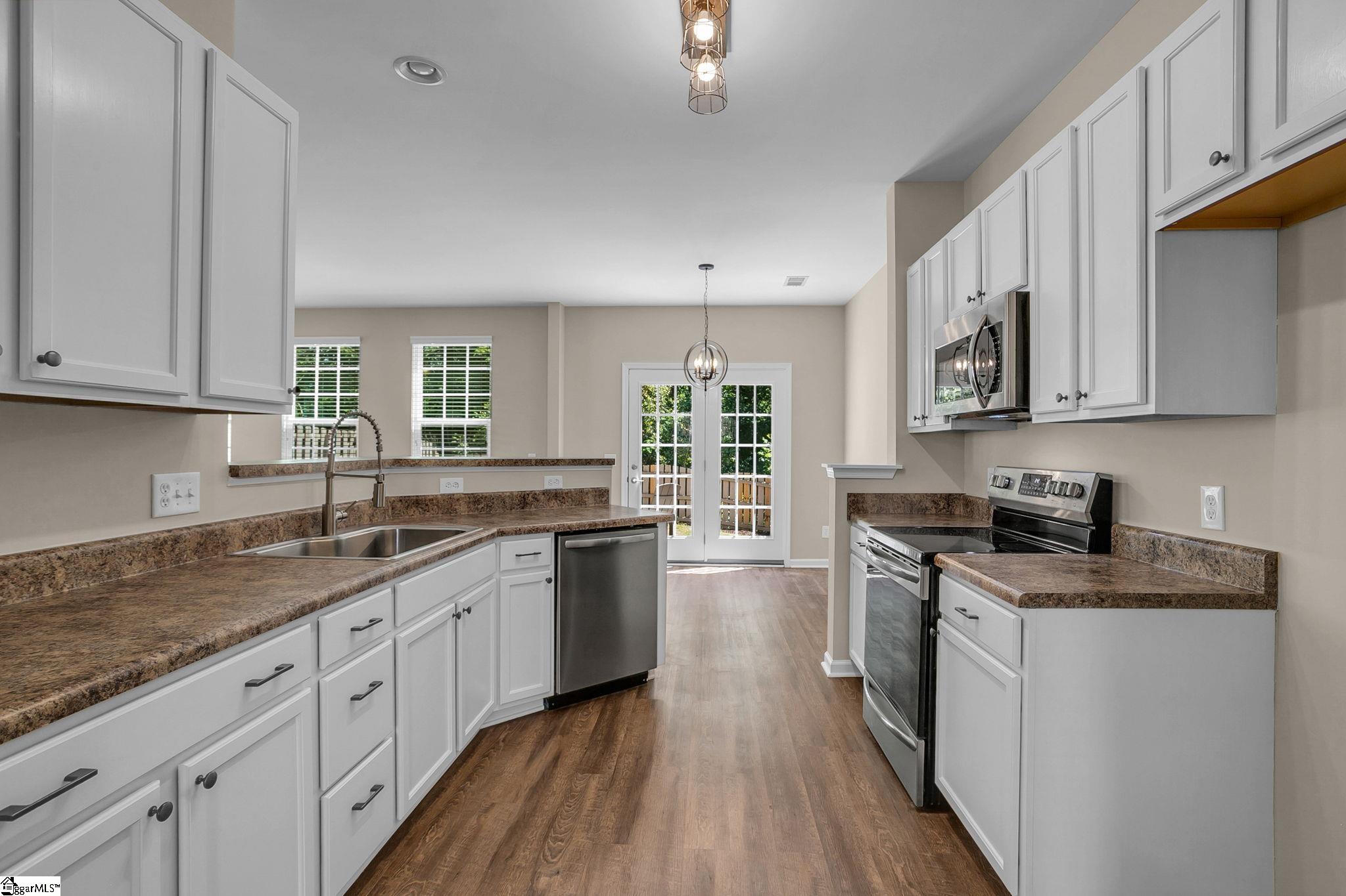 366 Juniper Bend Circle Property Photo 8