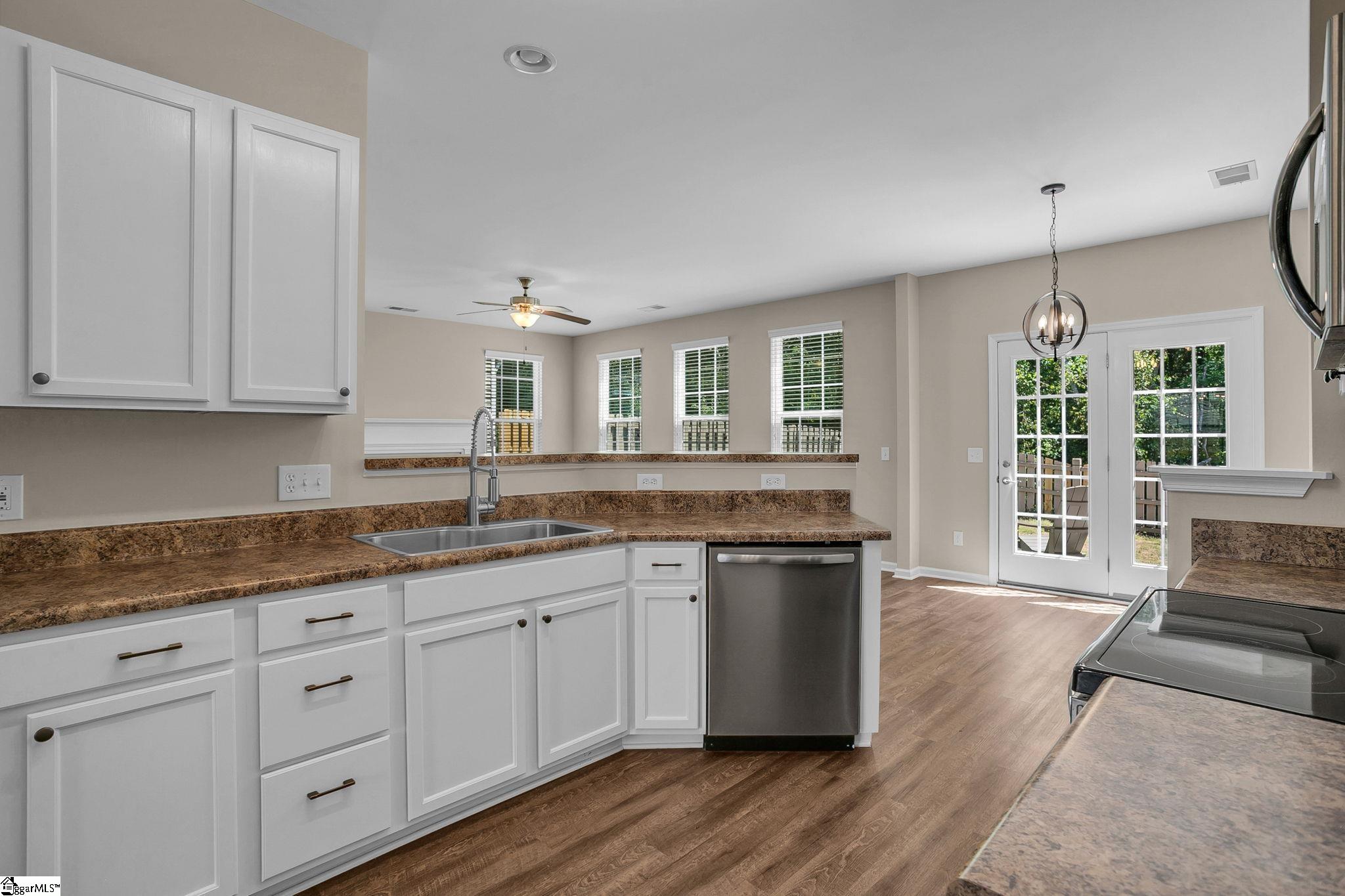 366 Juniper Bend Circle Property Photo 9