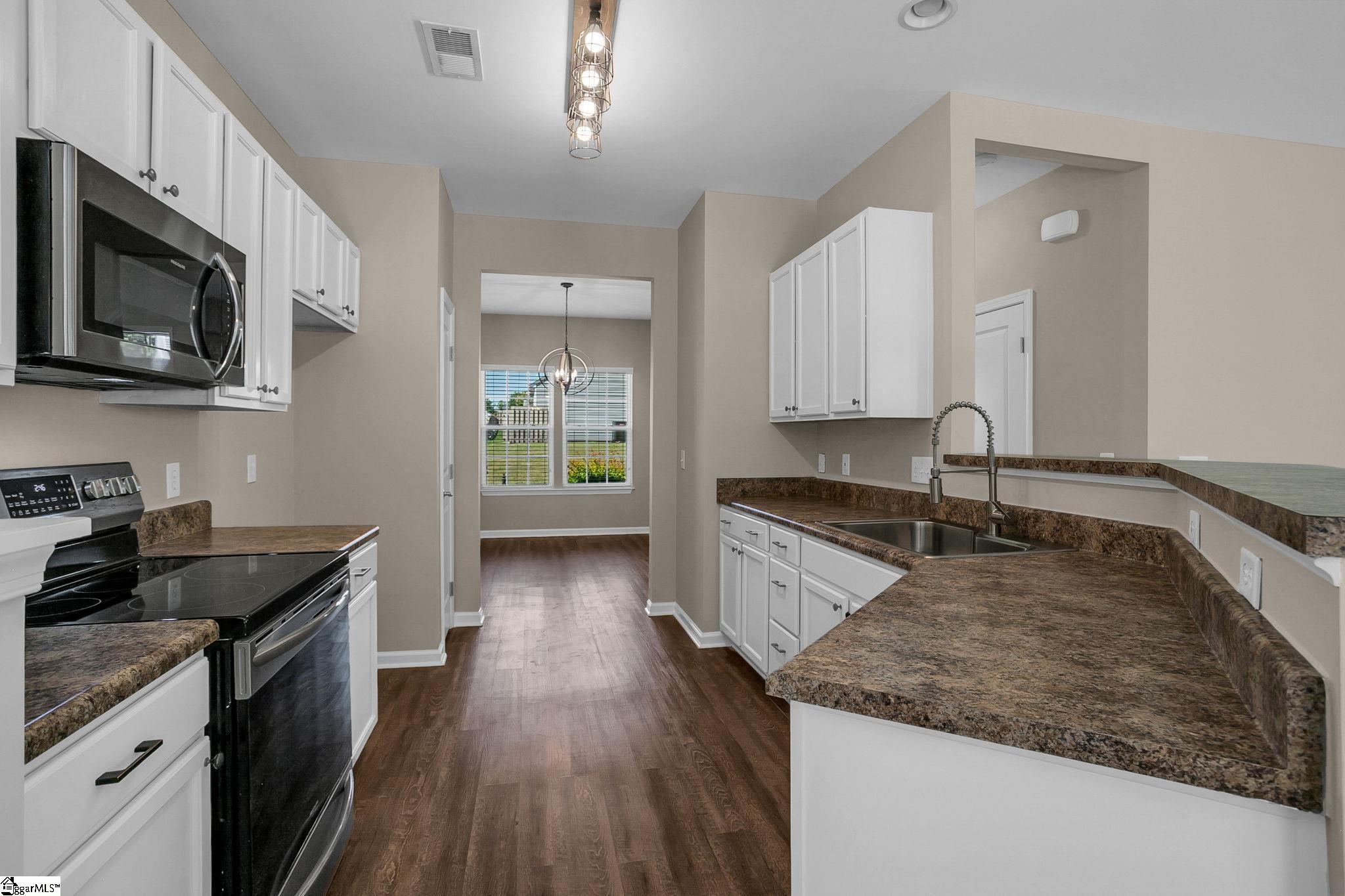 366 Juniper Bend Circle Property Photo 10
