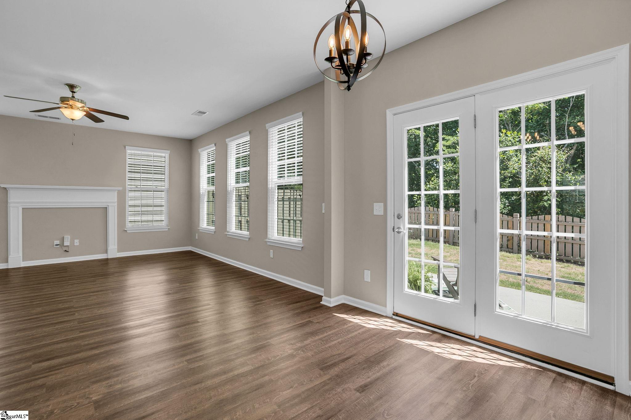 366 Juniper Bend Circle Property Photo 14