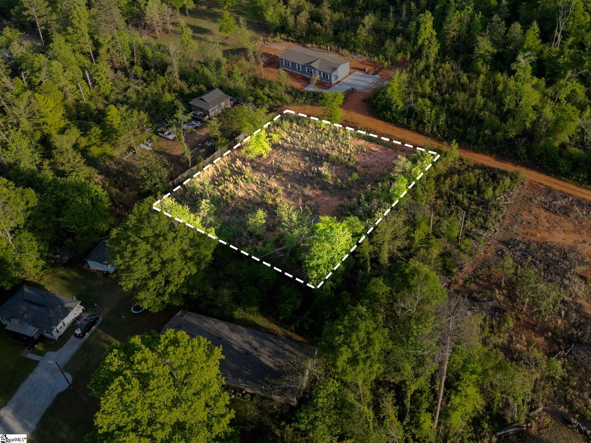 00 Englewood Drive Property Photo 3