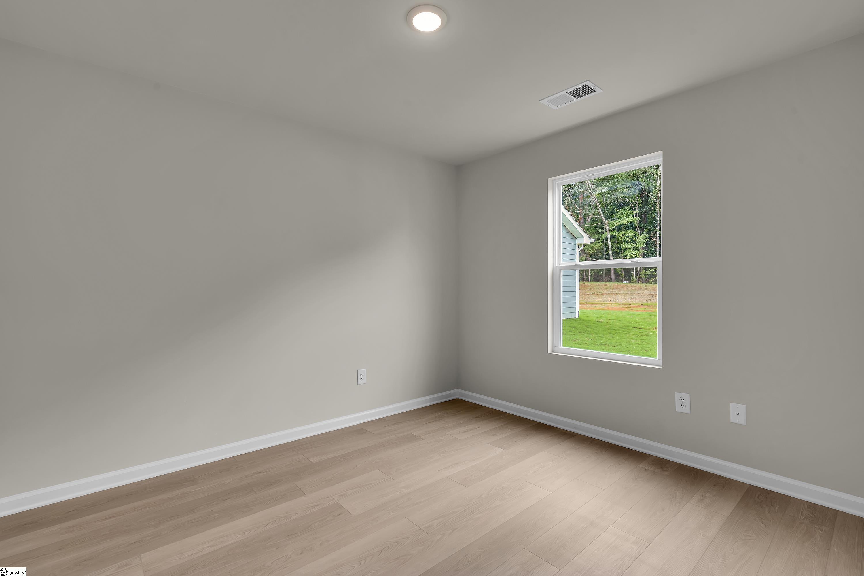 1295 N Highway 101 Property Photo 15