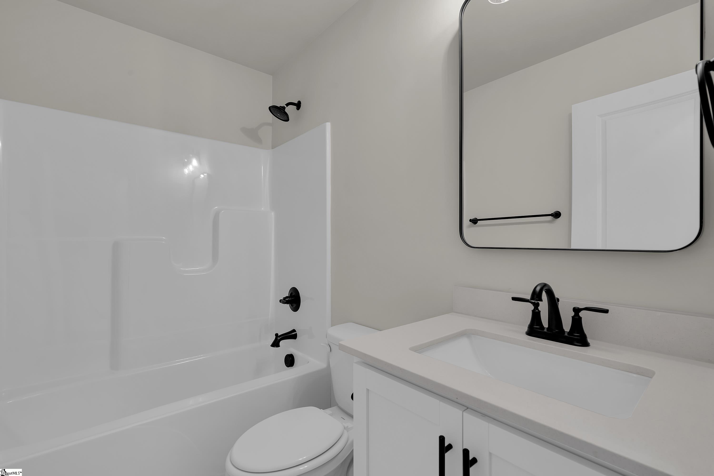 1295 N Highway 101 Property Photo 17