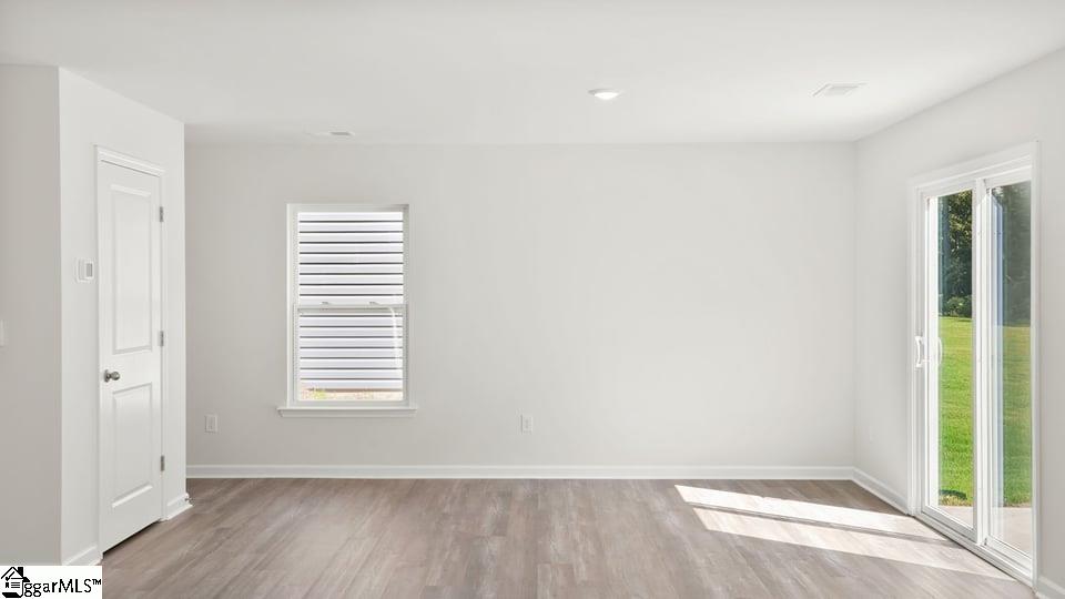 239 Deskin Lane Property Photo 8