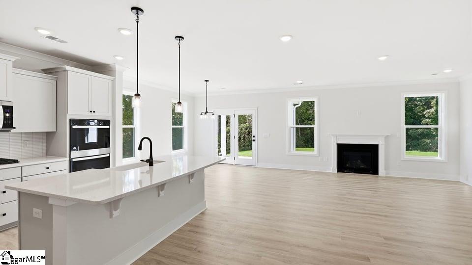 101 Cloverdale Way Property Photo 8