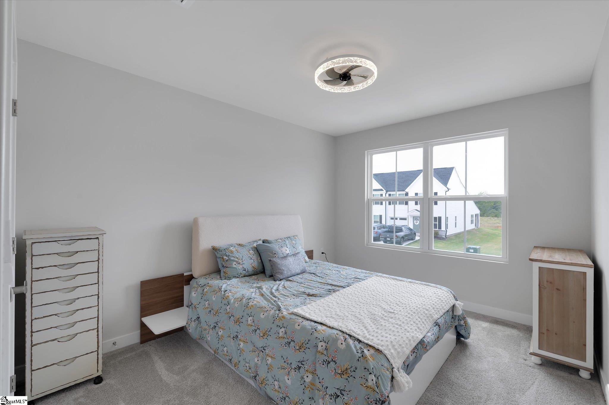 1590676 Property Photo 21