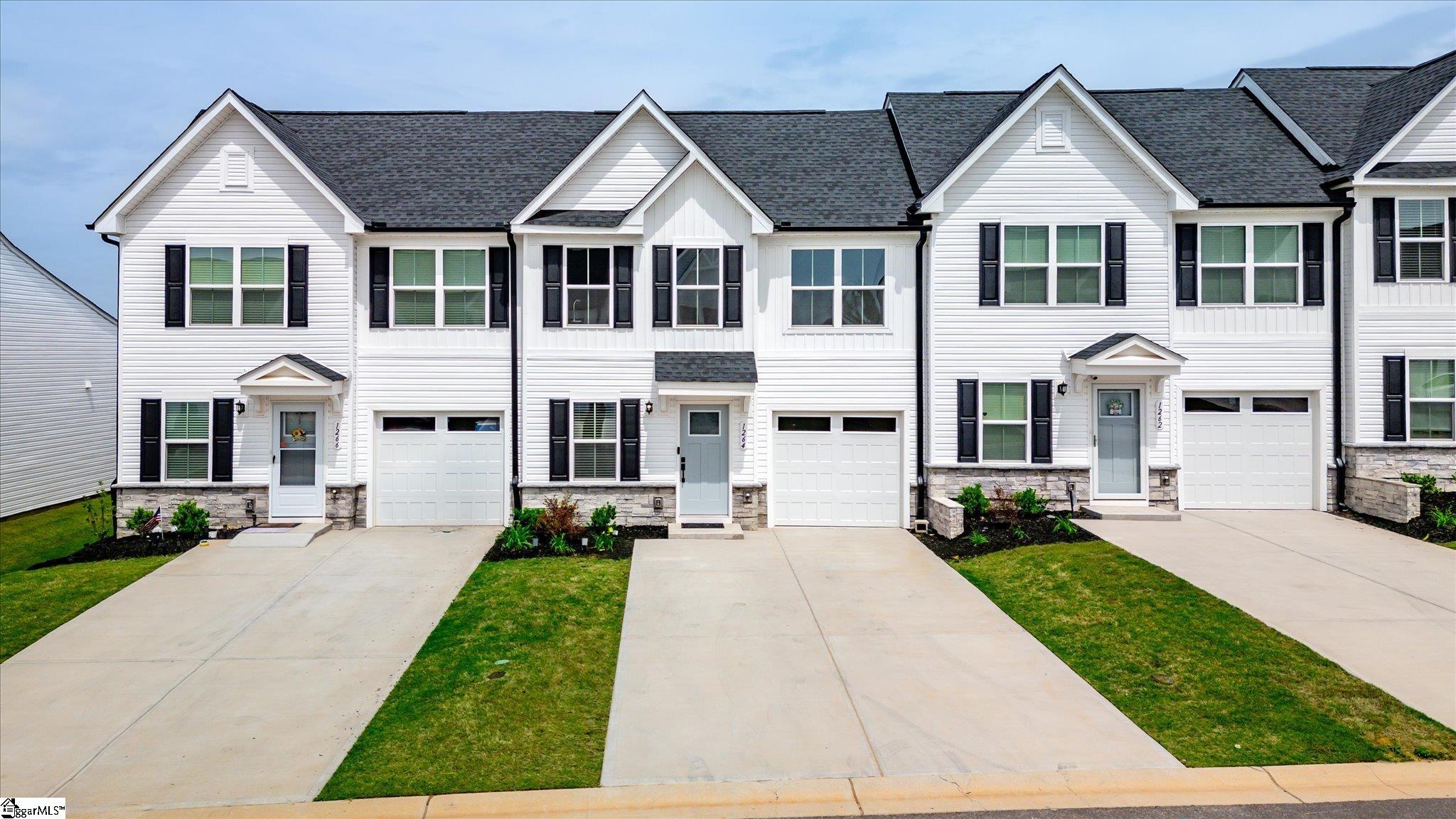1590676 Property Photo 28