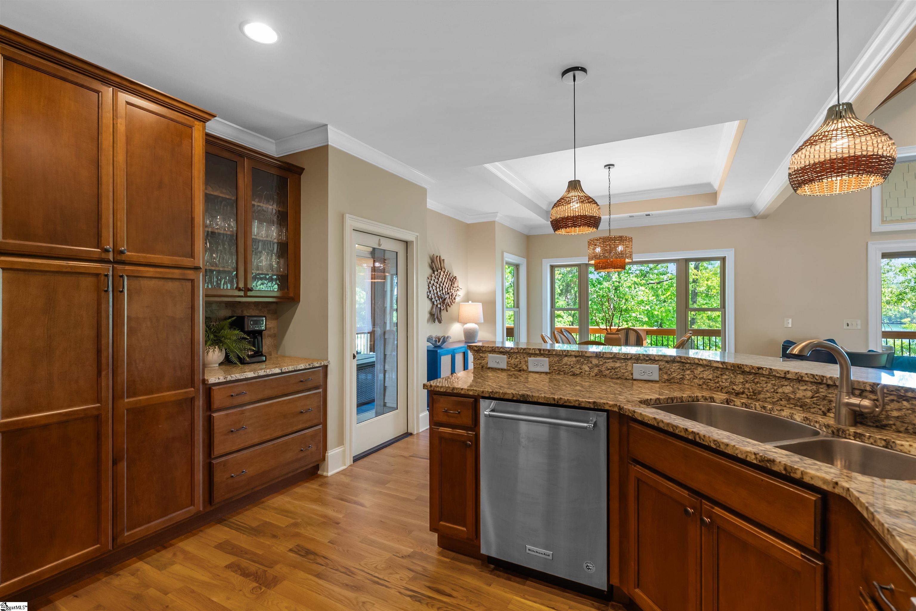 1590689 Property Photo 19