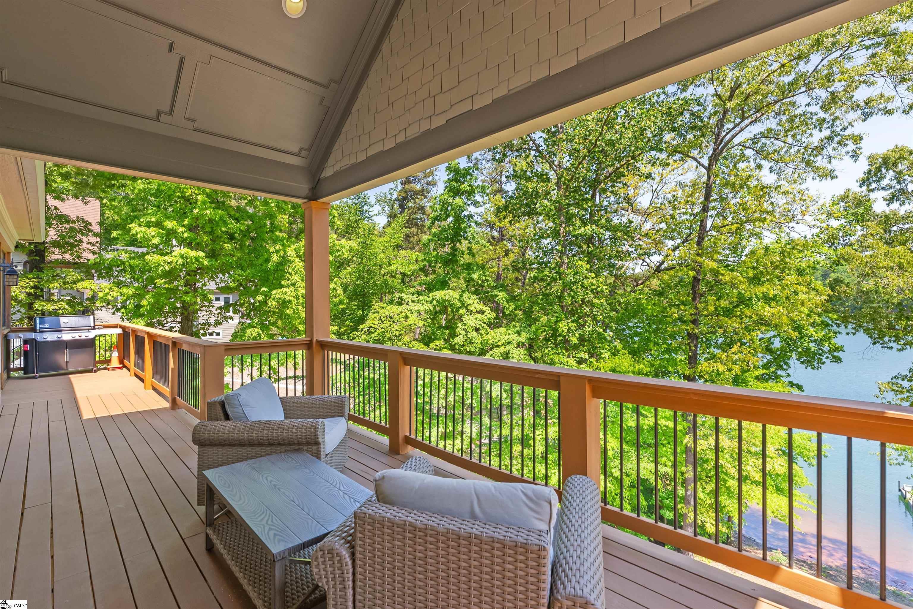 1590689 Property Photo 32