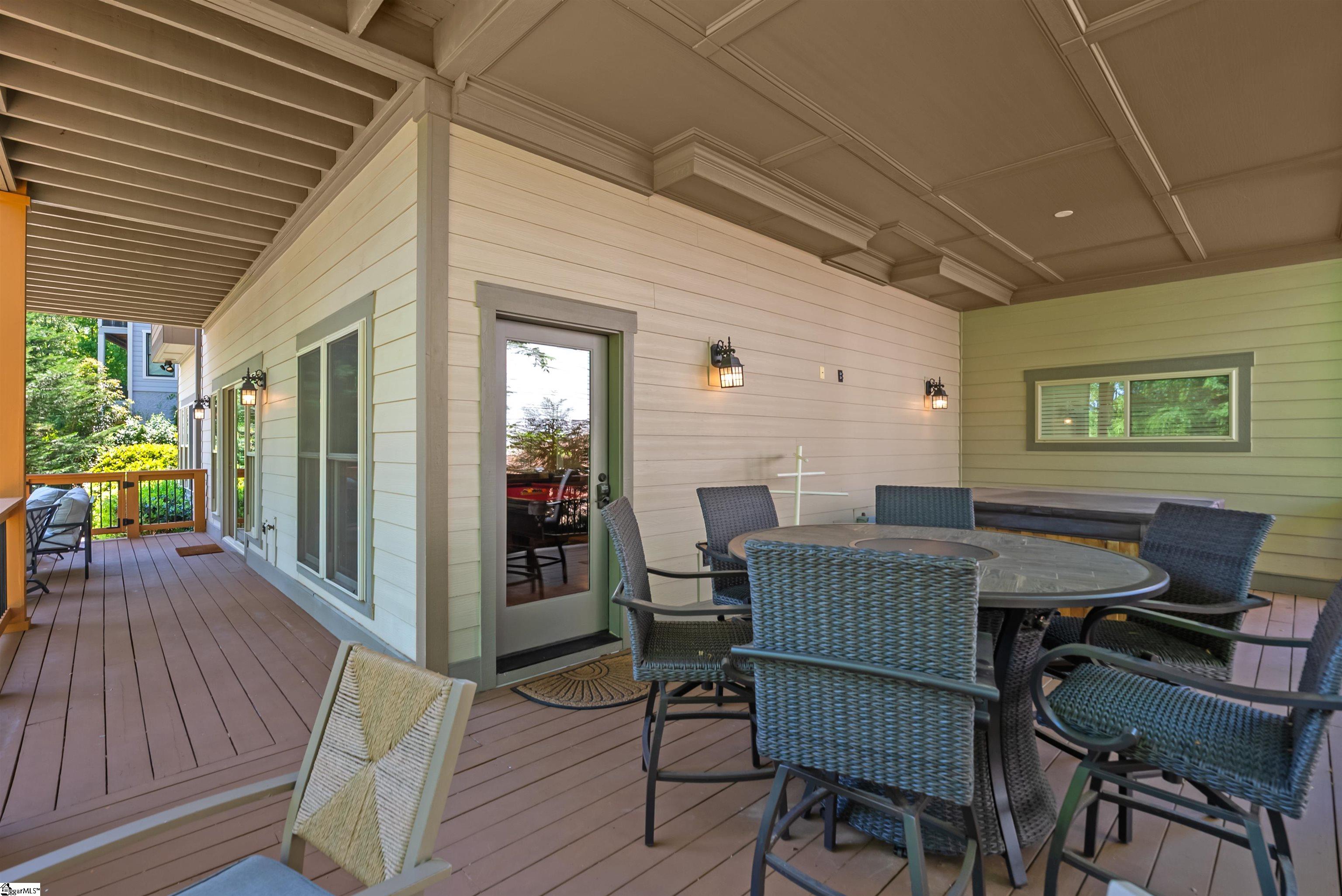 1590689 Property Photo 34