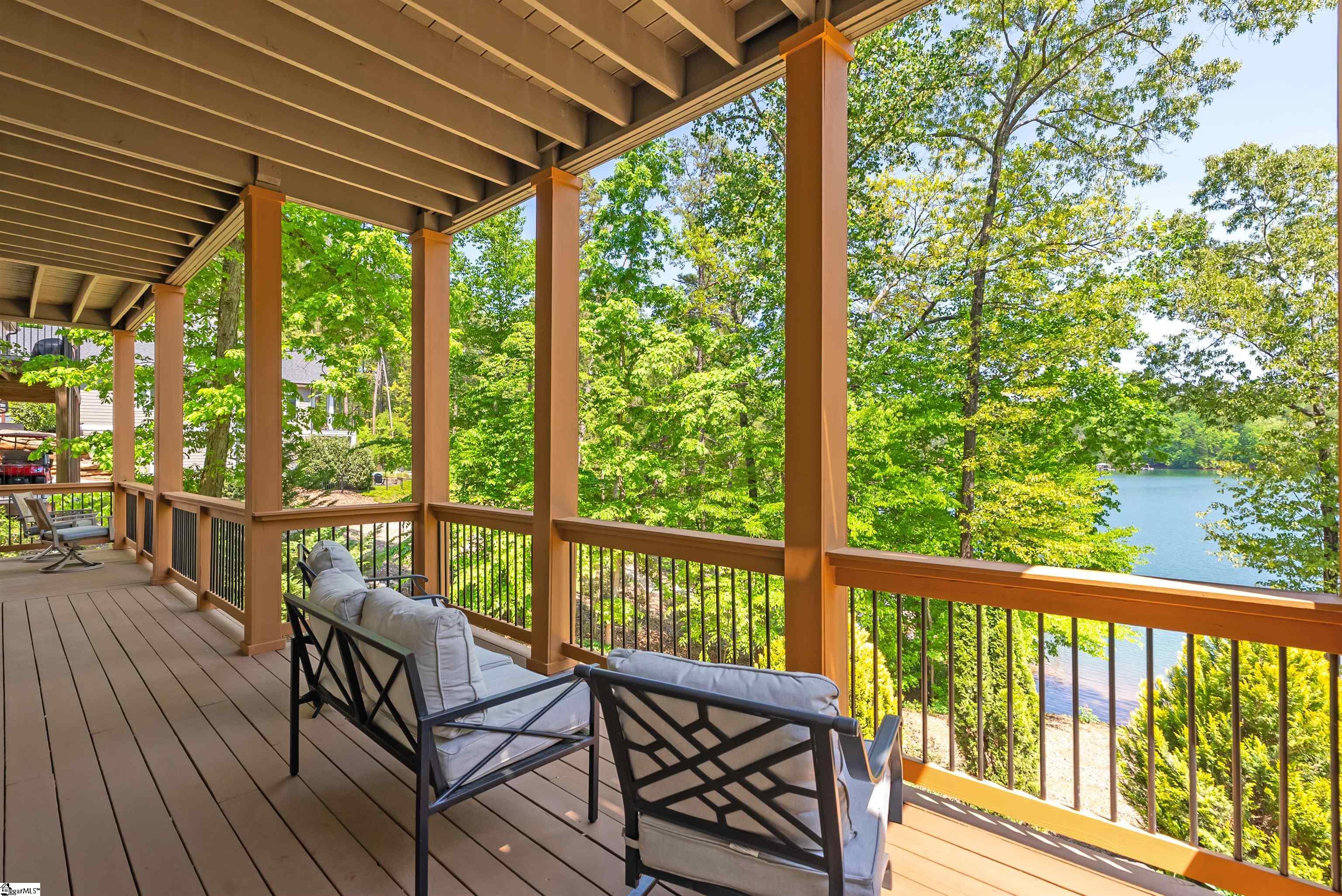 1590689 Property Photo 43