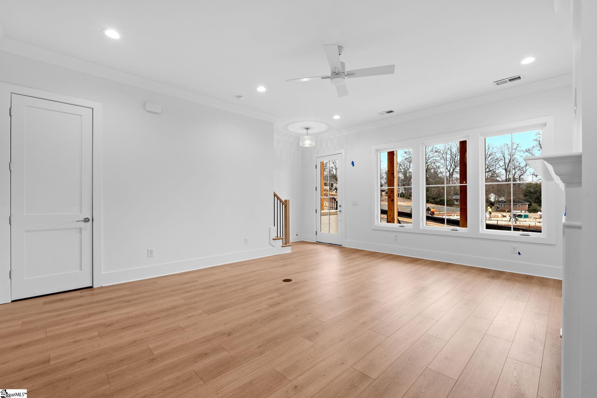 69 Mcneil Court Property Photo 6