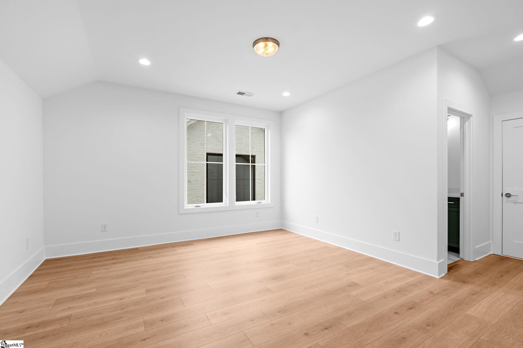 69 Mcneil Court Property Photo 15