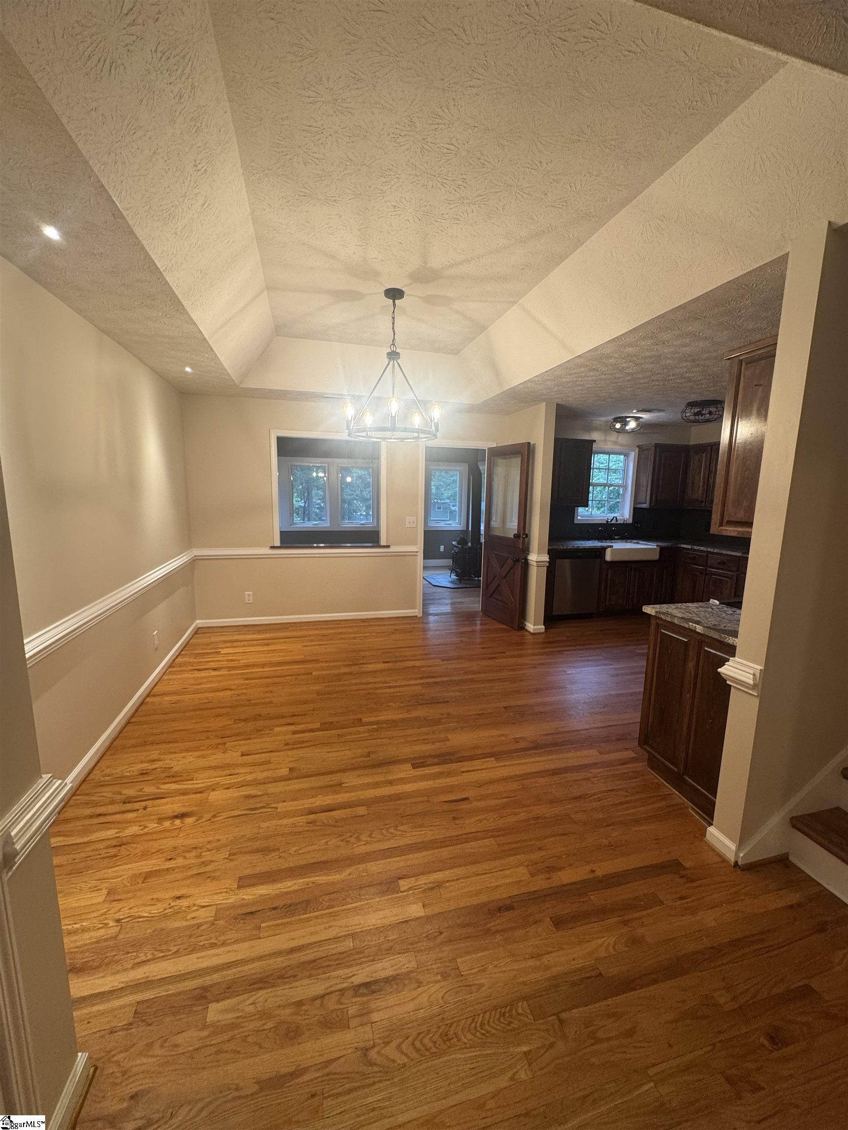 805 Marion Street Property Photo 13