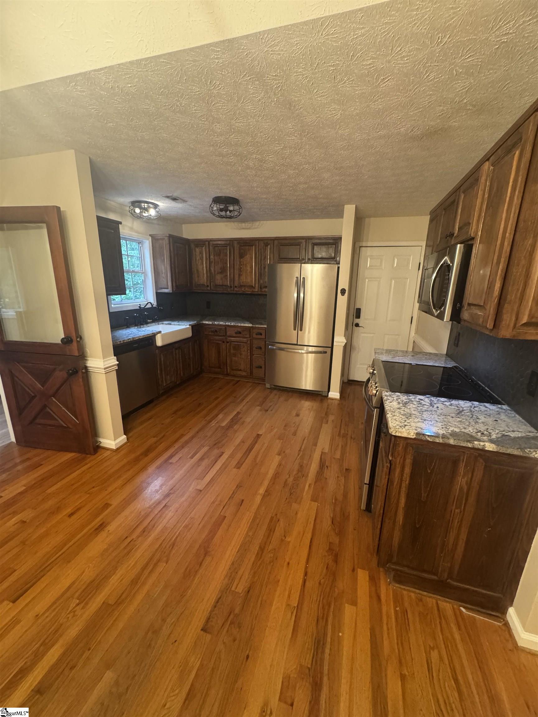 805 Marion Street Property Photo 14
