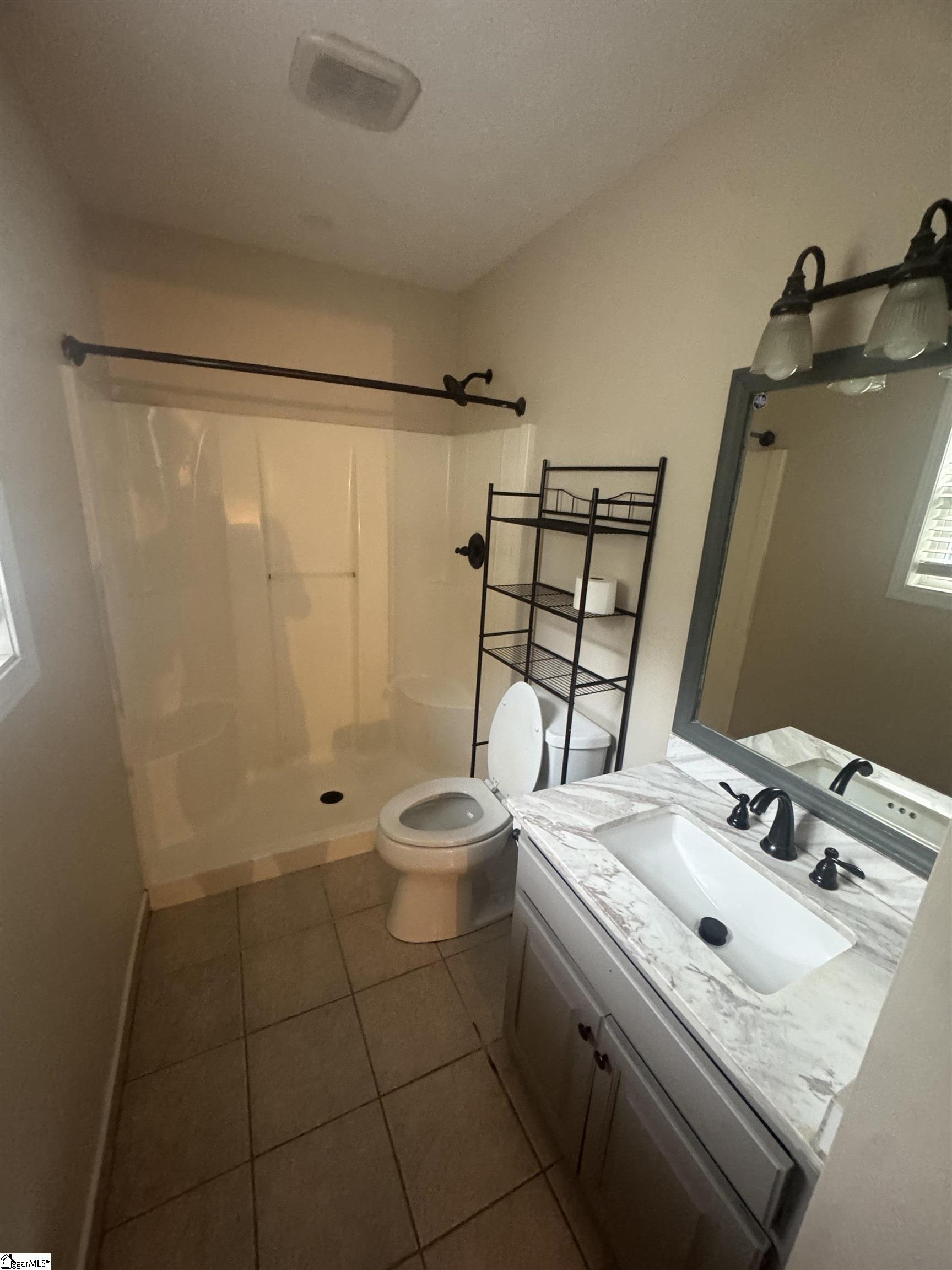 805 Marion Street Property Photo 25