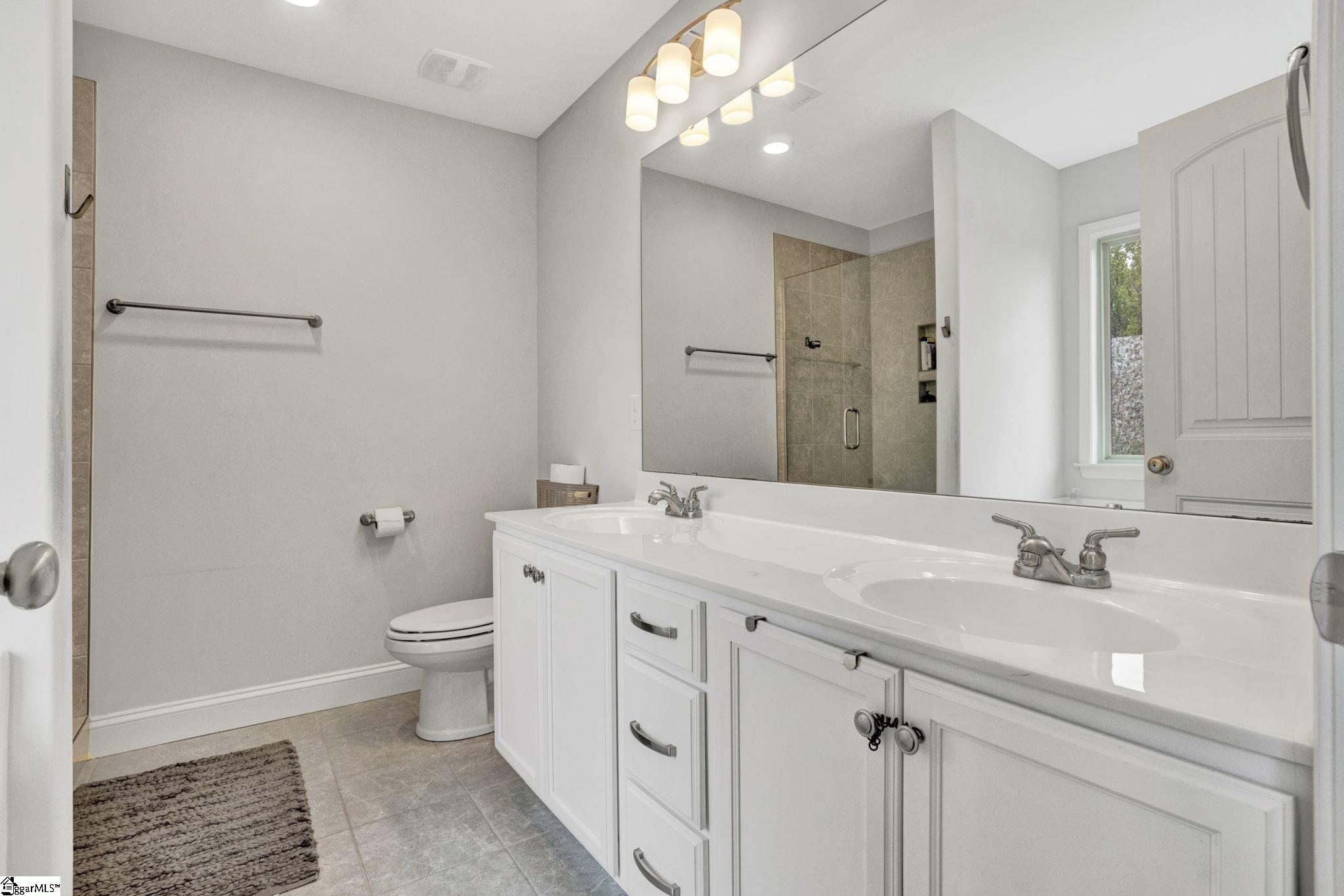 111 Lincoln Hill Road Property Photo 26
