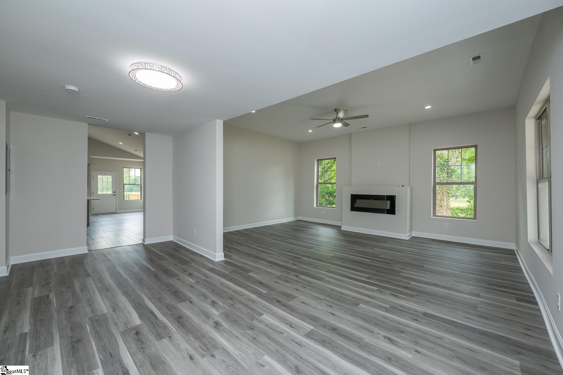 1655 Old Switzer Road Property Photo 7