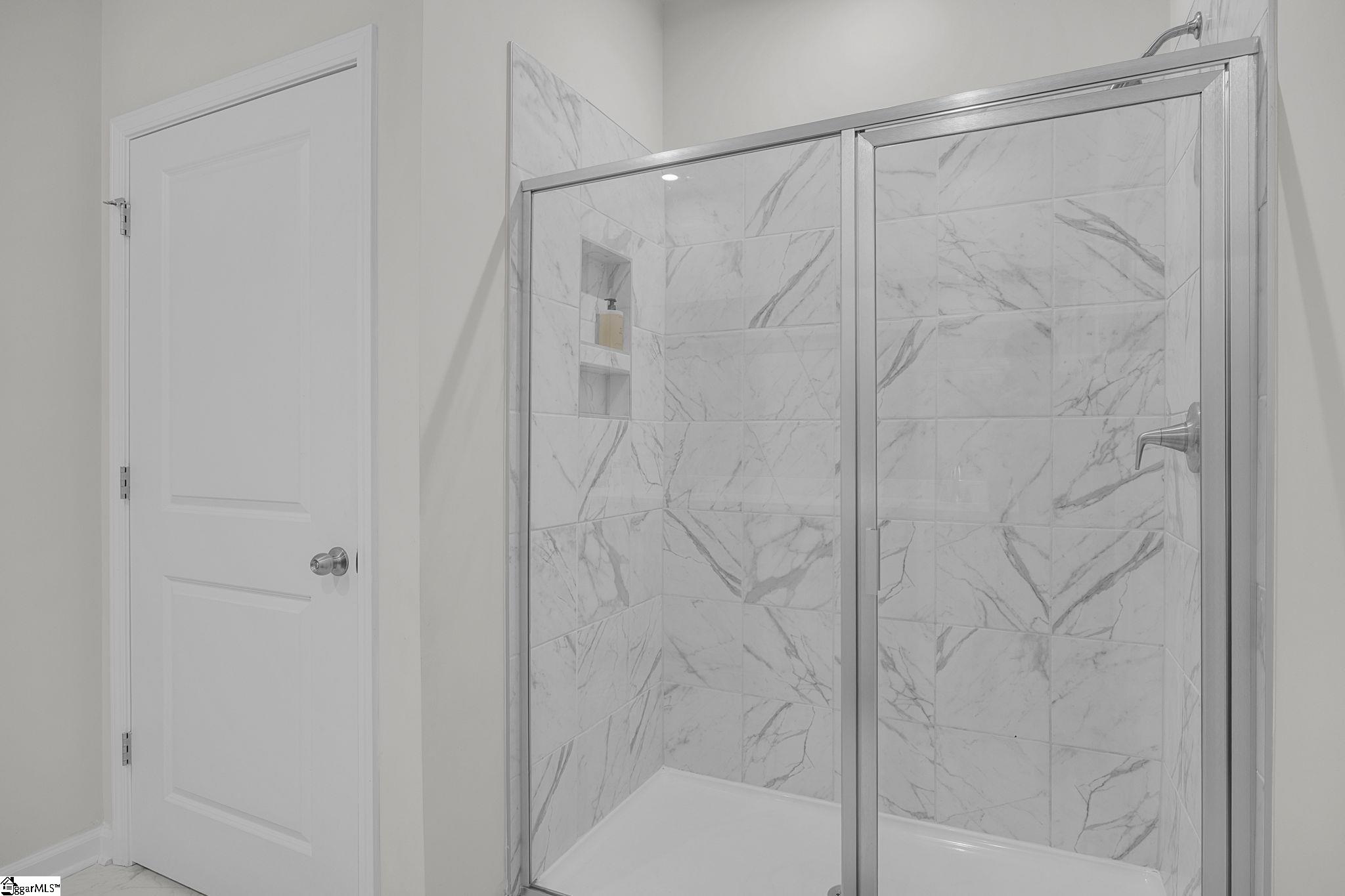706 Isleworth Lane Property Photo 14