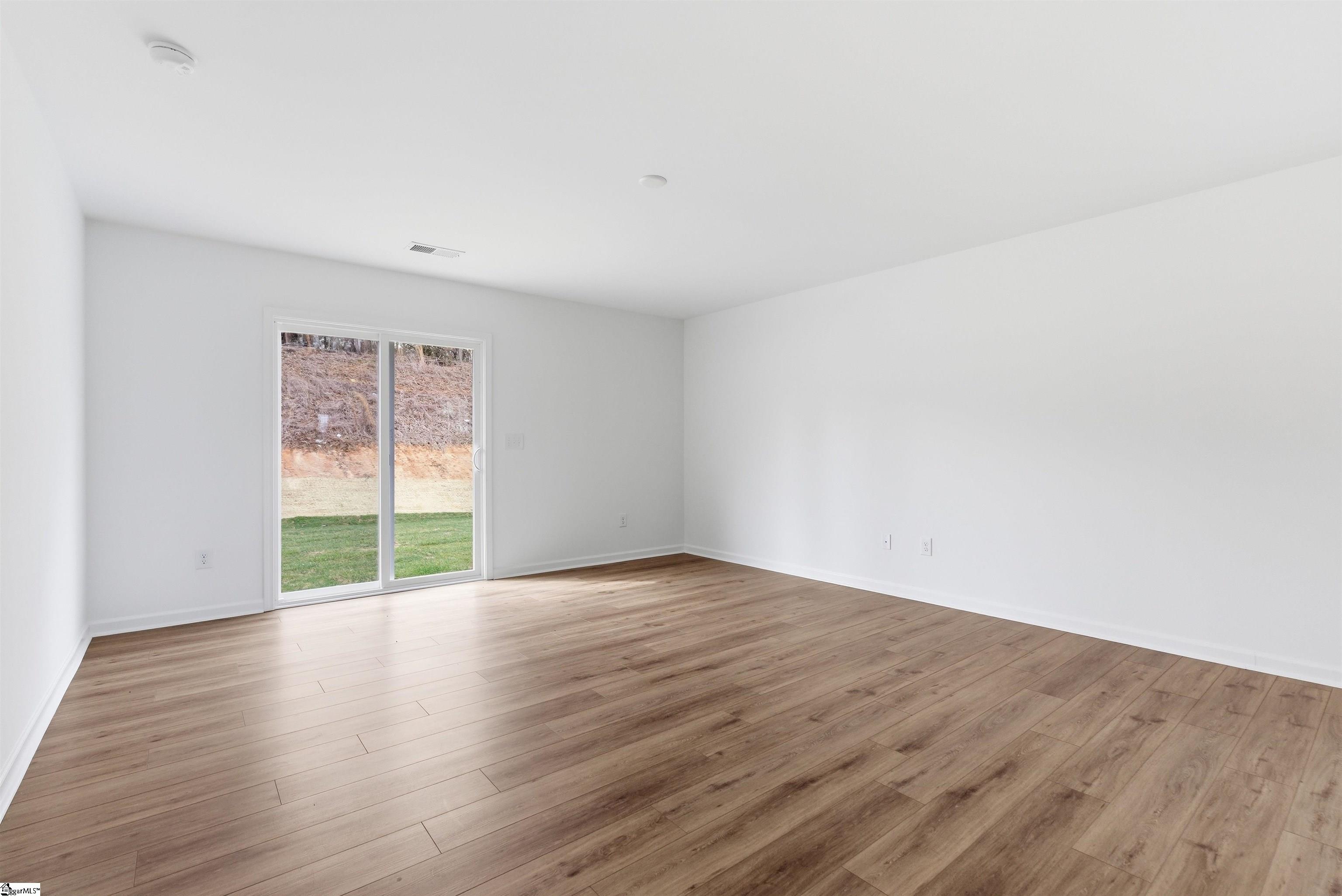 103 Brook Run Drive Property Photo 14