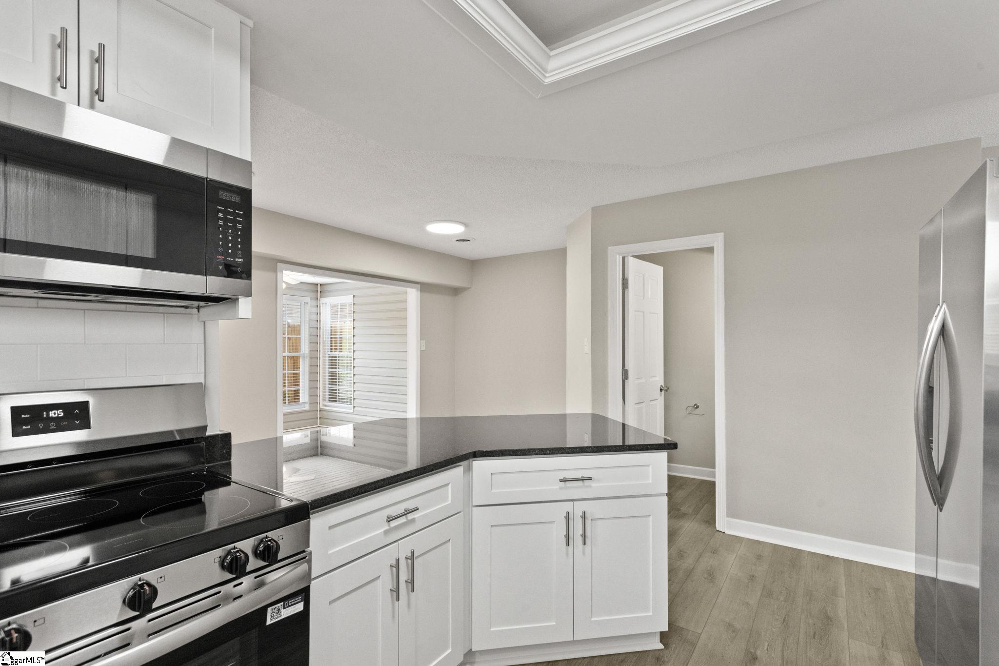 211 Old Towne Road Property Photo 6
