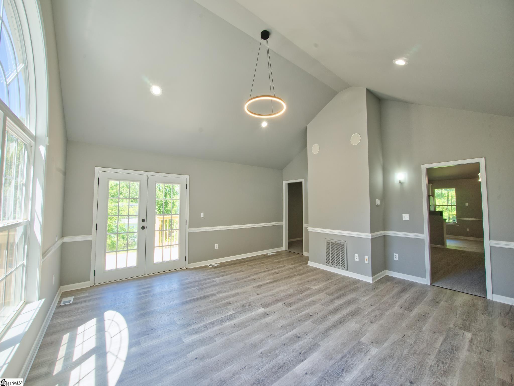 119 Freestone Street Property Photo 15