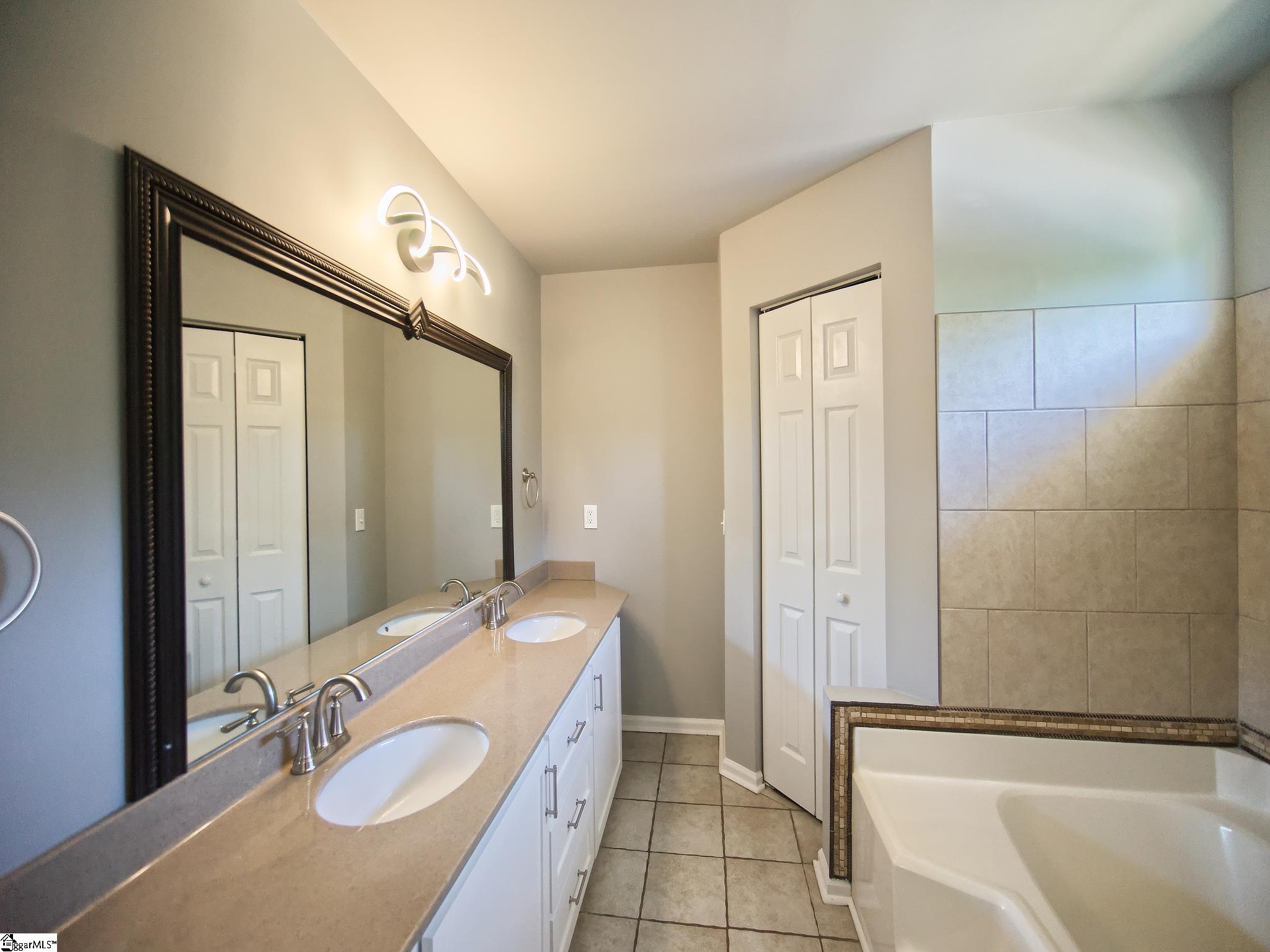119 Freestone Street Property Photo 17