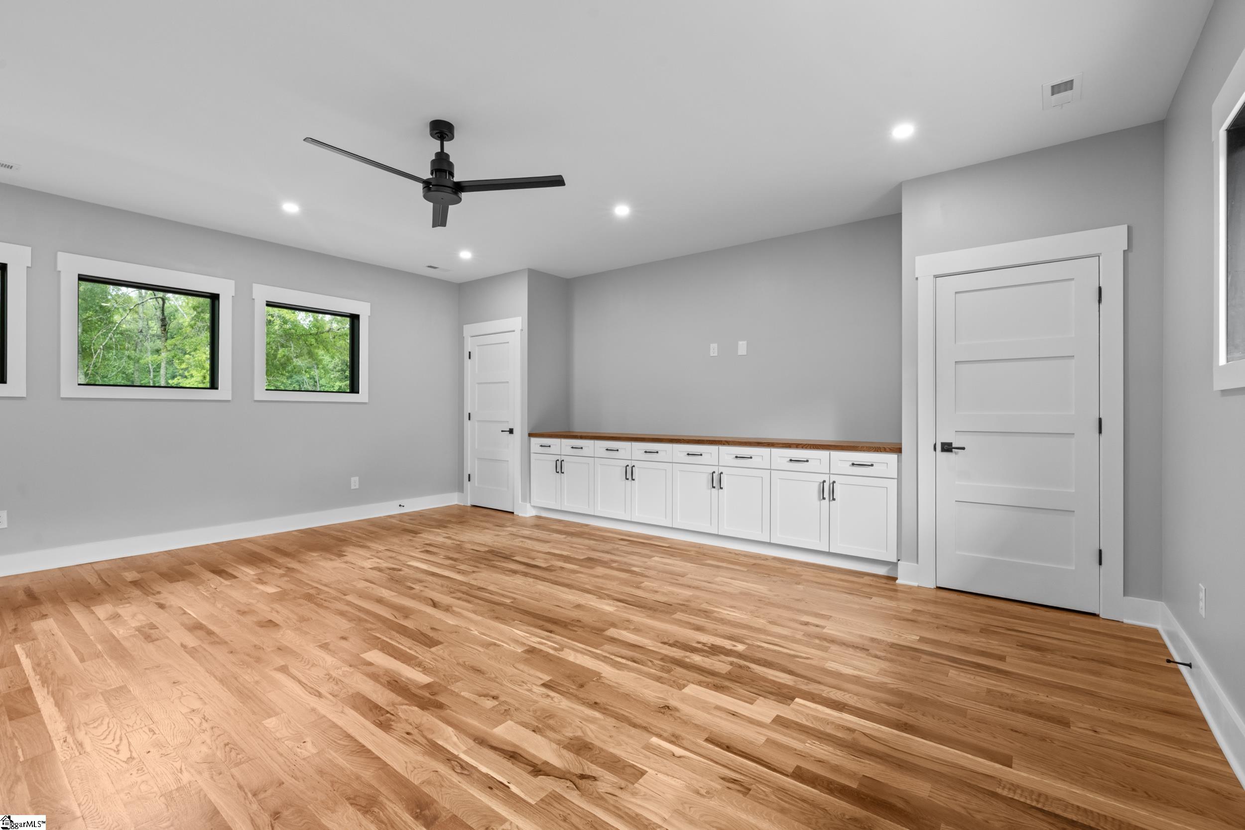1029 Berkeley Drive Property Photo 20