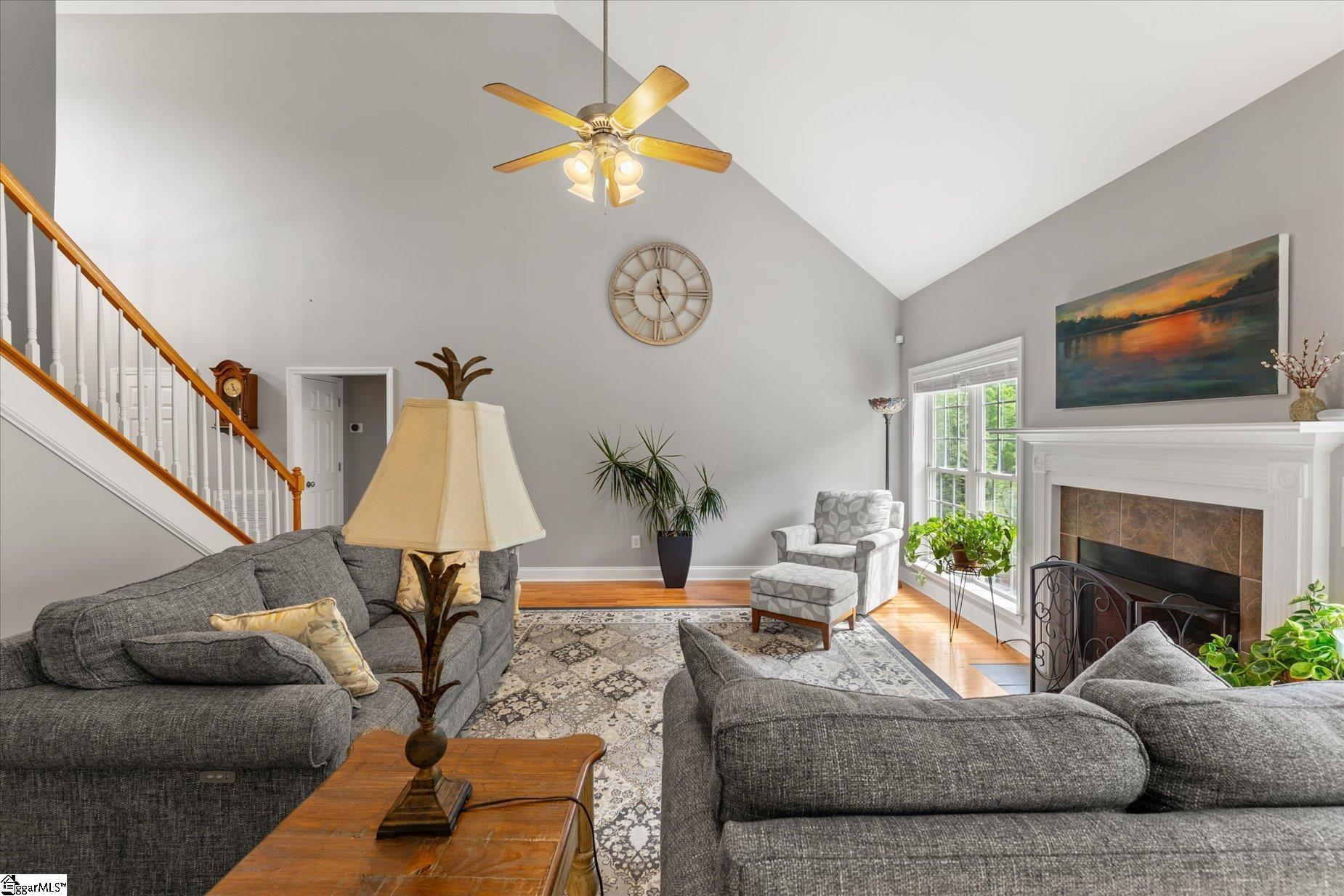 467 Sunset Pointe Drive Property Photo 13