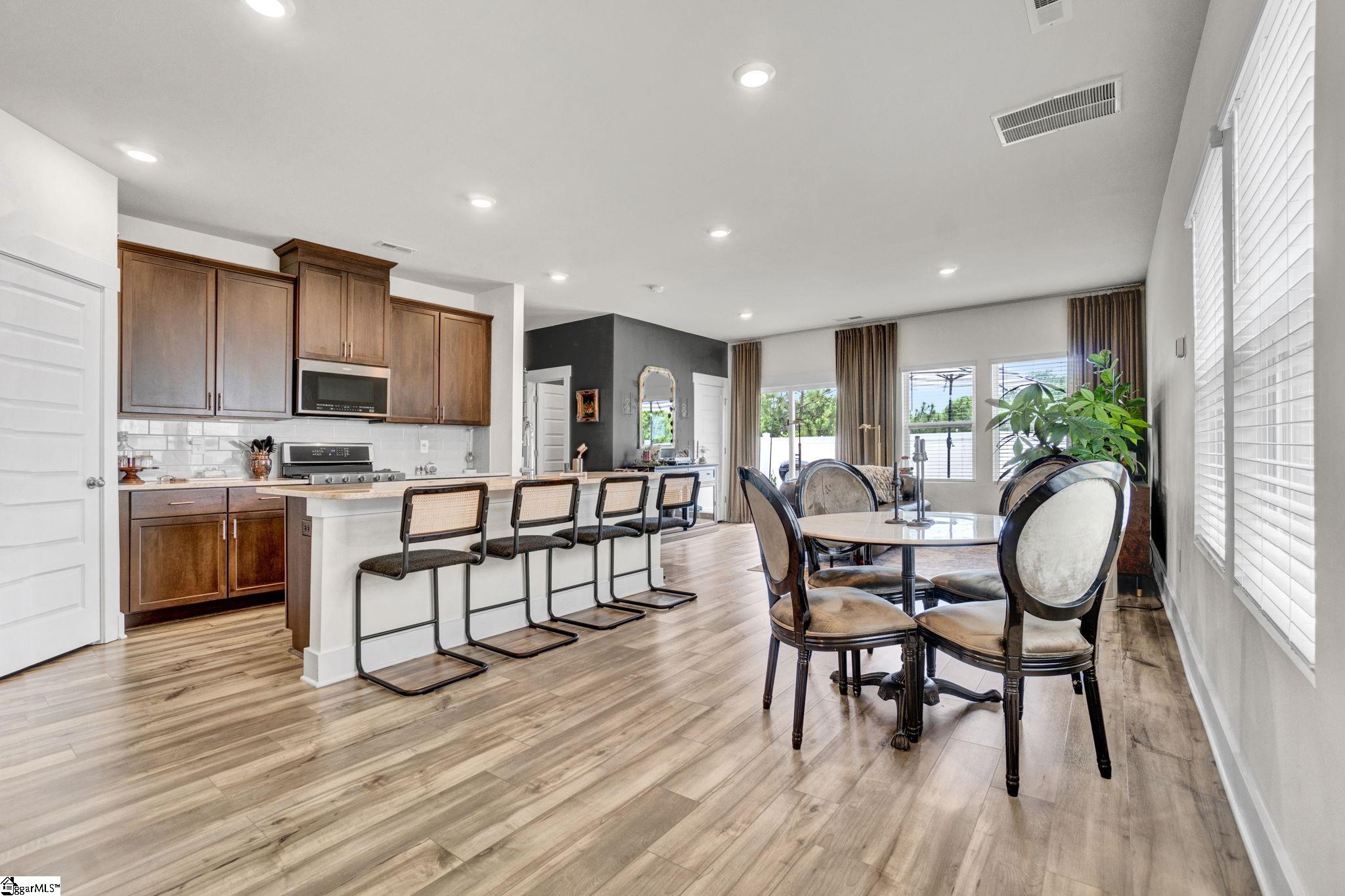 31 Centimeters Drive Property Photo 7