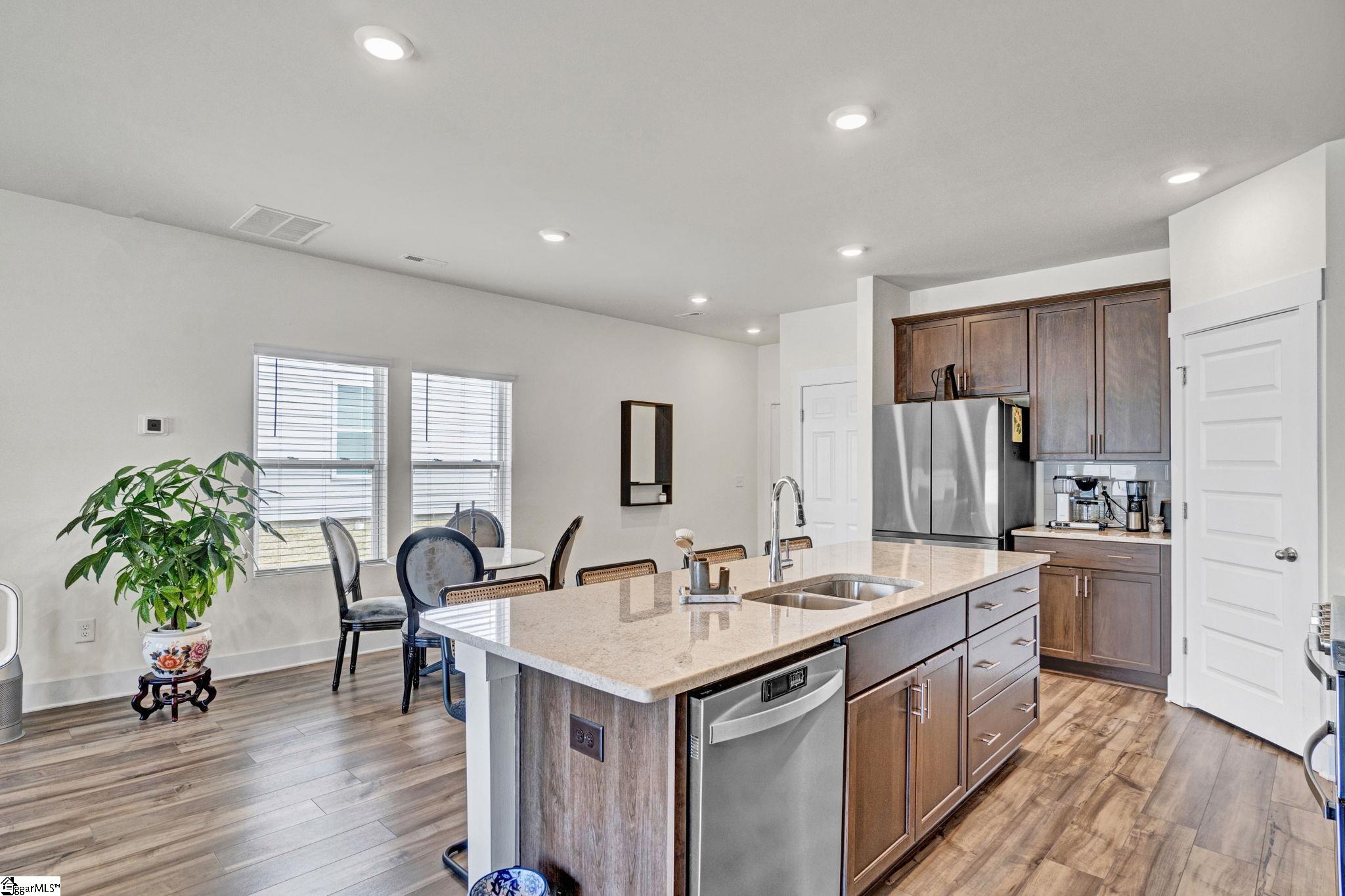31 Centimeters Drive Property Photo 12